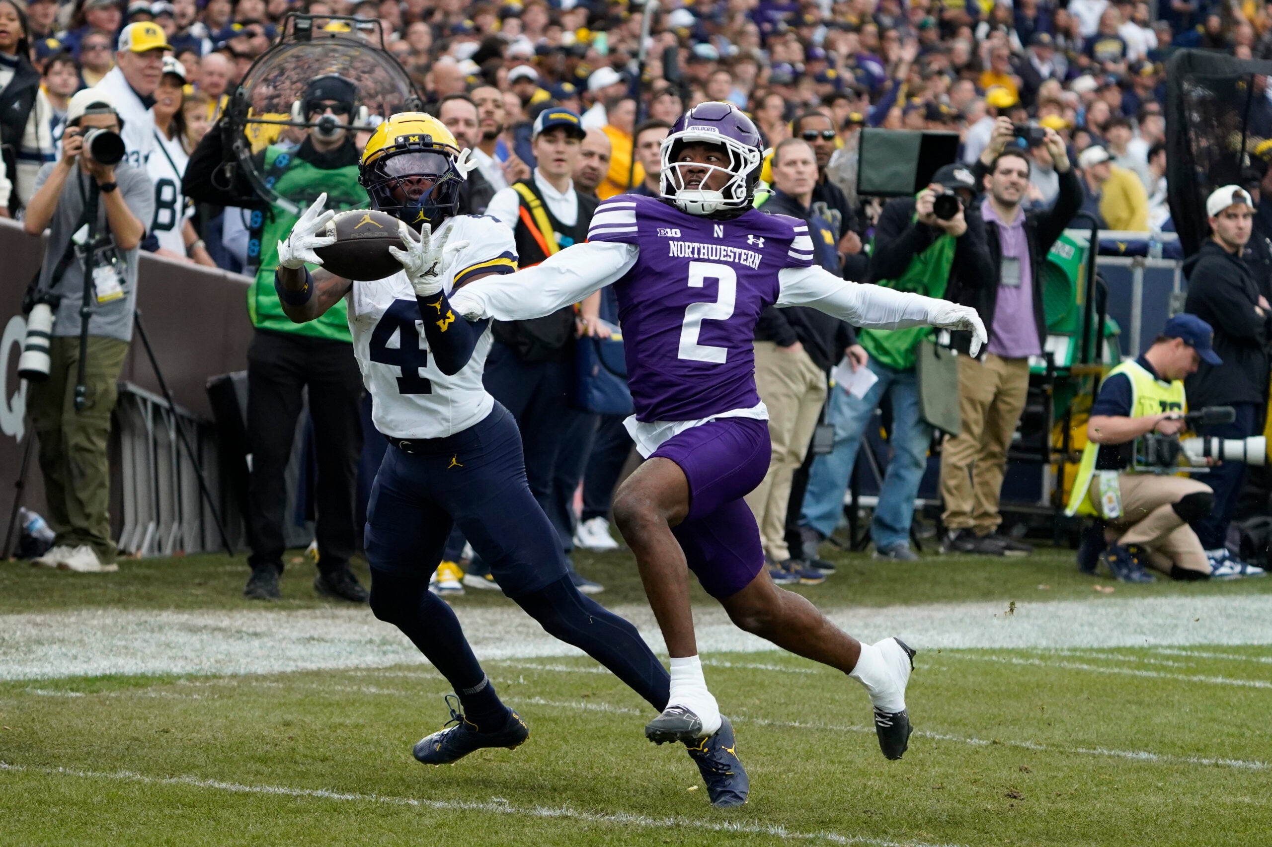 Fred Davis II is the first player to be named on the Commanders' 2026 UDFA tracker.