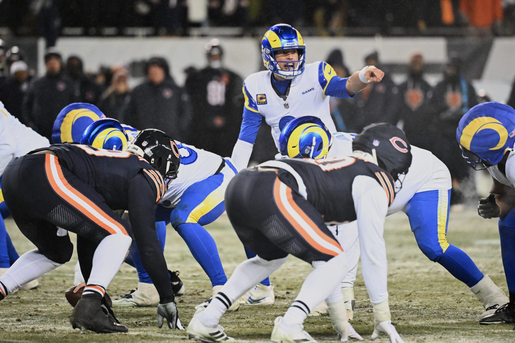 La Rams Today Los Angeles Rams surround Matthew Stafford with an offensive lineman ...