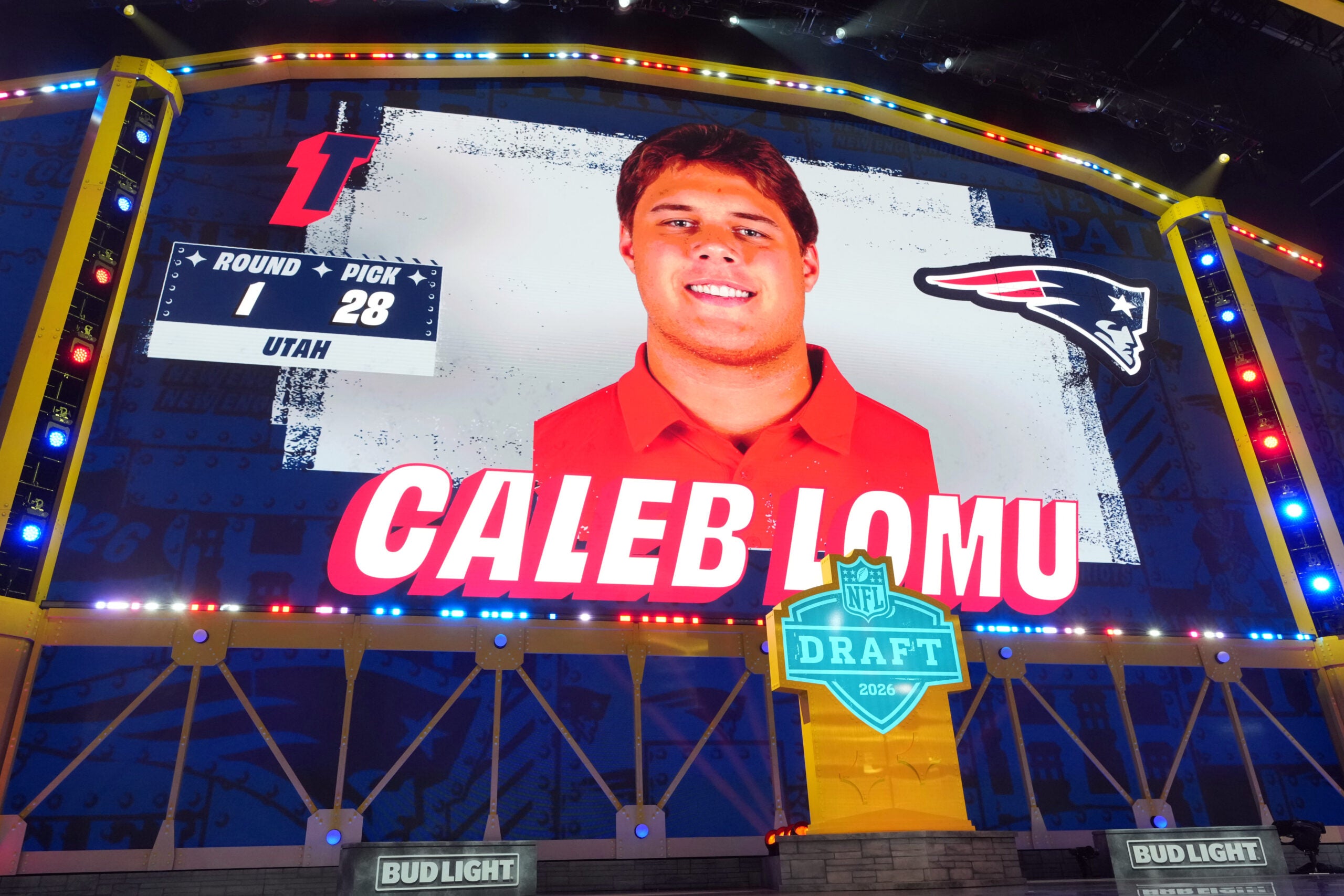 Apr 23, 2026; Pittsburgh, PA, USA; Utah Utes offensive tackle Caleb Lomu is selected by the New England Patriots as the number 28 pick during the 2026 NFL Draft at Acrisure Stadium.