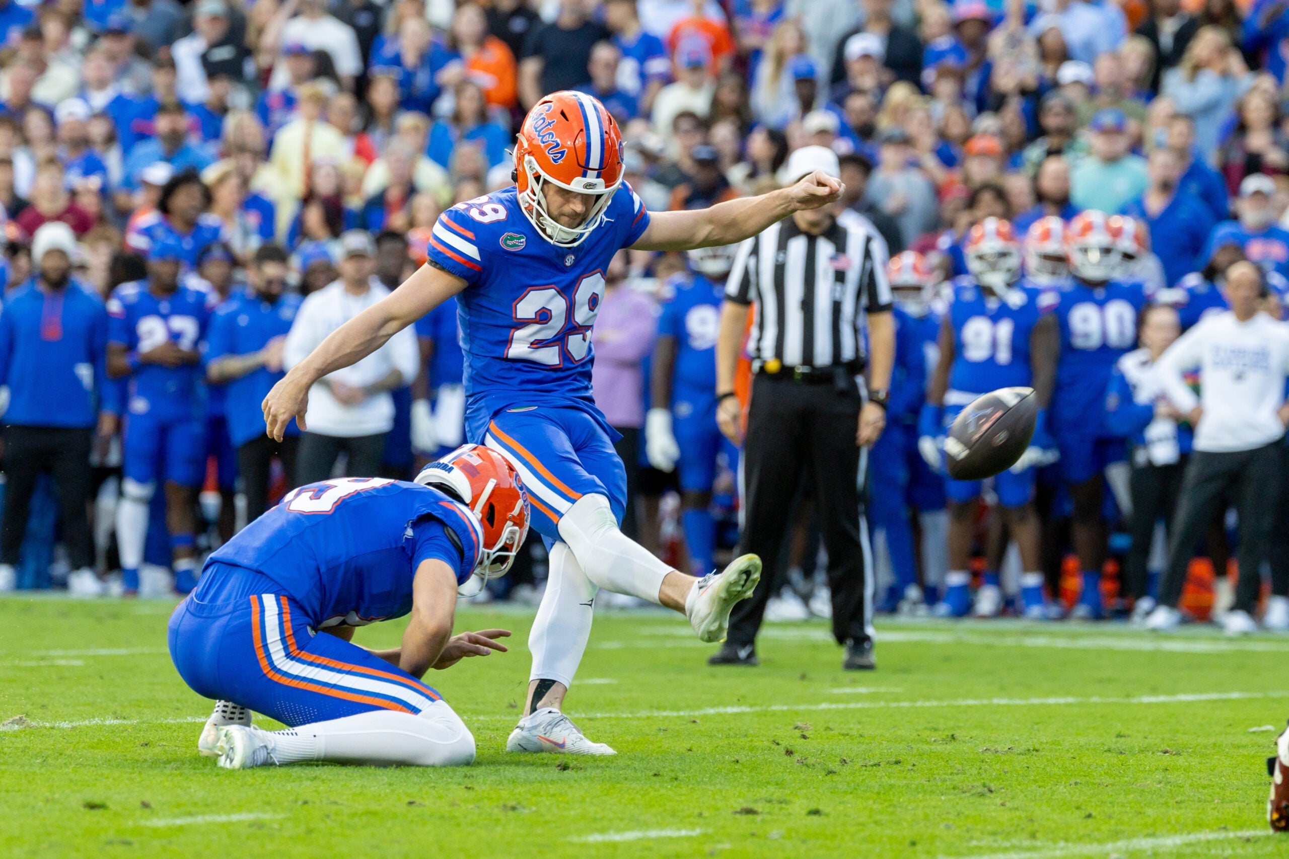 Nov 29, 2025; Gainesville, Florida, USA; Florida Gators kicker Trey Smack (29) kicks a field goal during the first quarter against the Florida State Seminoles at Ben Hill Griffin Stadium.