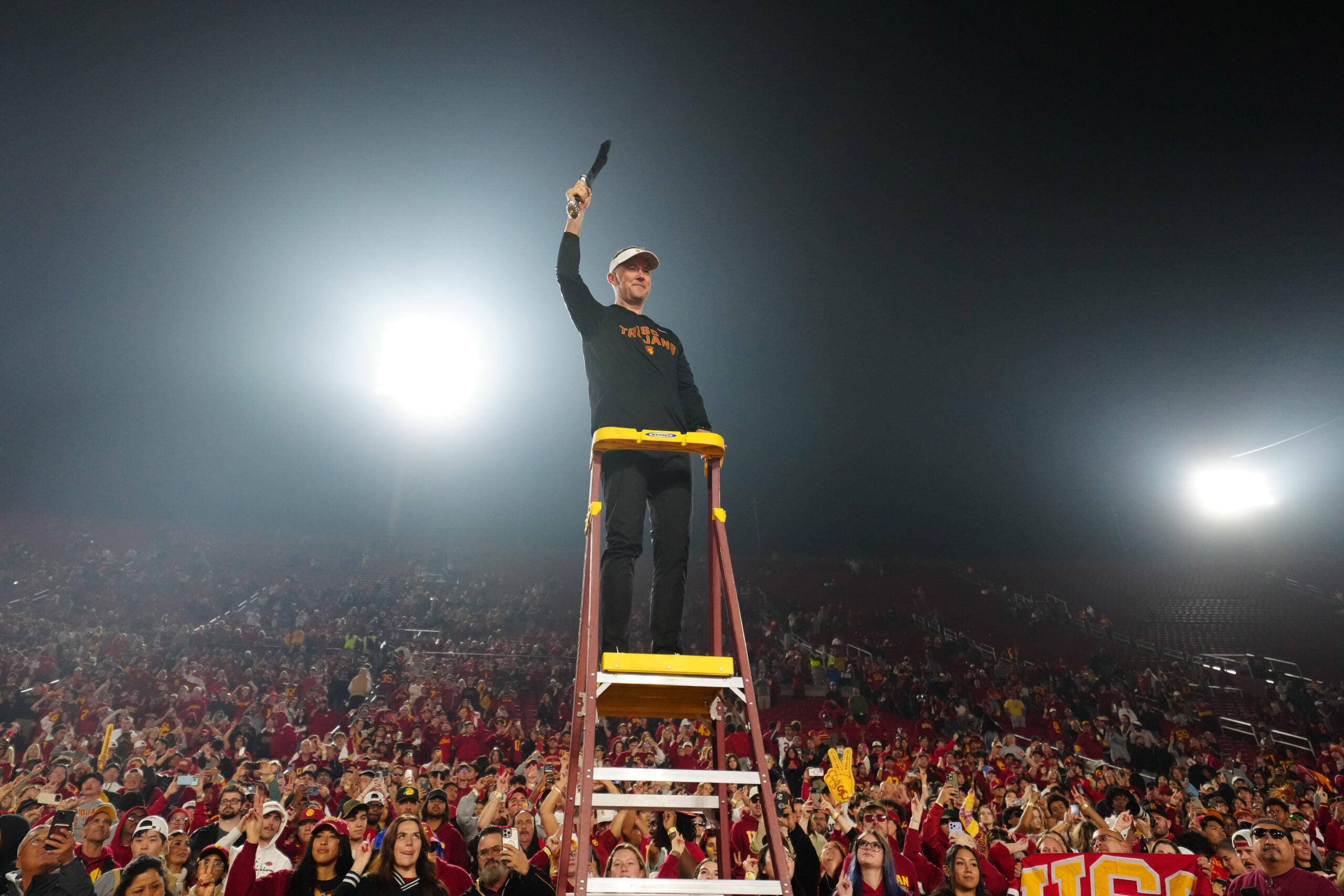 USC Trojans head coach Lincoln Riley lands commitment from 2027 TE Jace Cannon