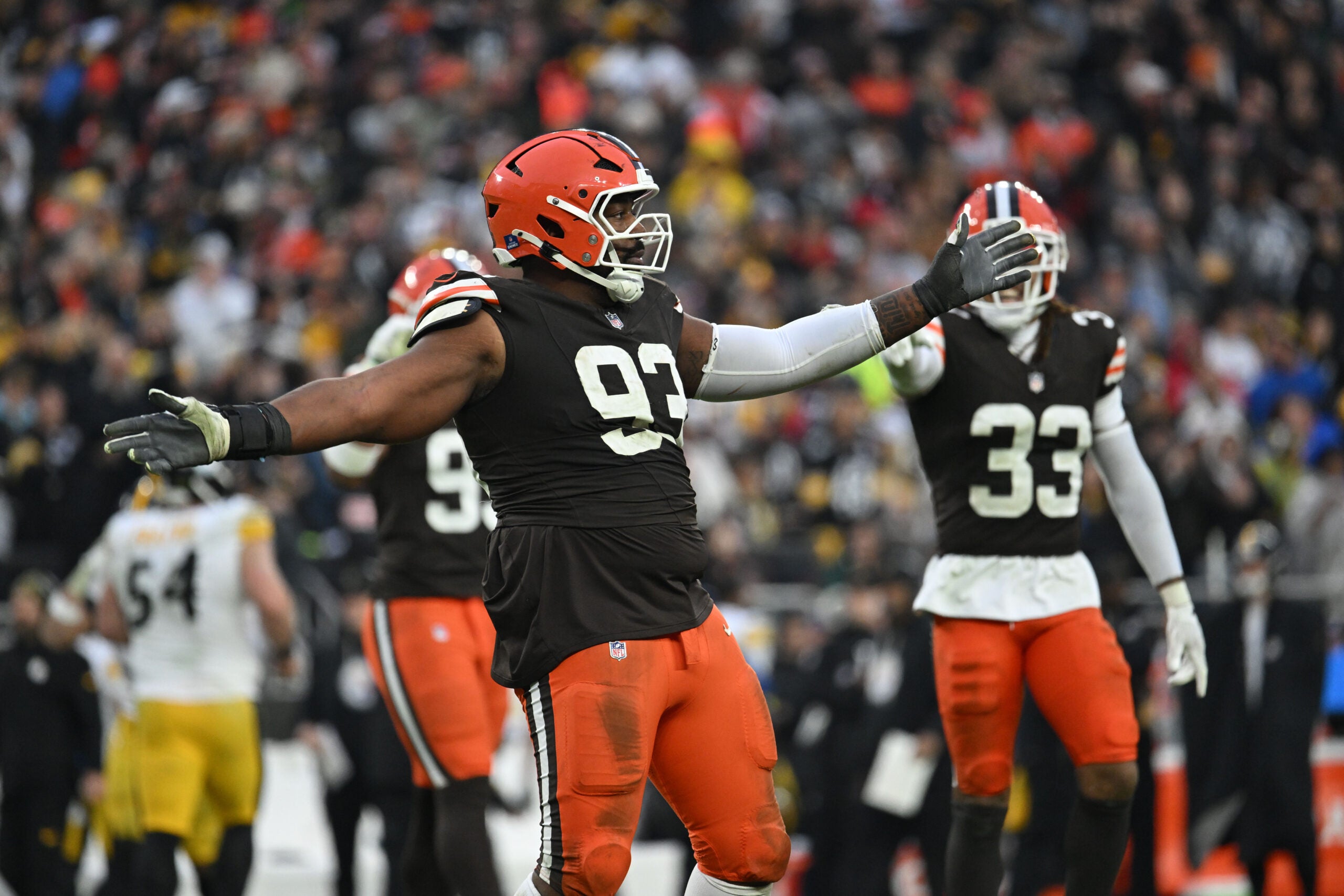 Dec 28, 2025; Cleveland, Ohio, USA; Cleveland Browns defensive tackle Shelby Harris (93) reacts in the fourth quarter against the Pittsburgh Steelers at Huntington Bank Field.