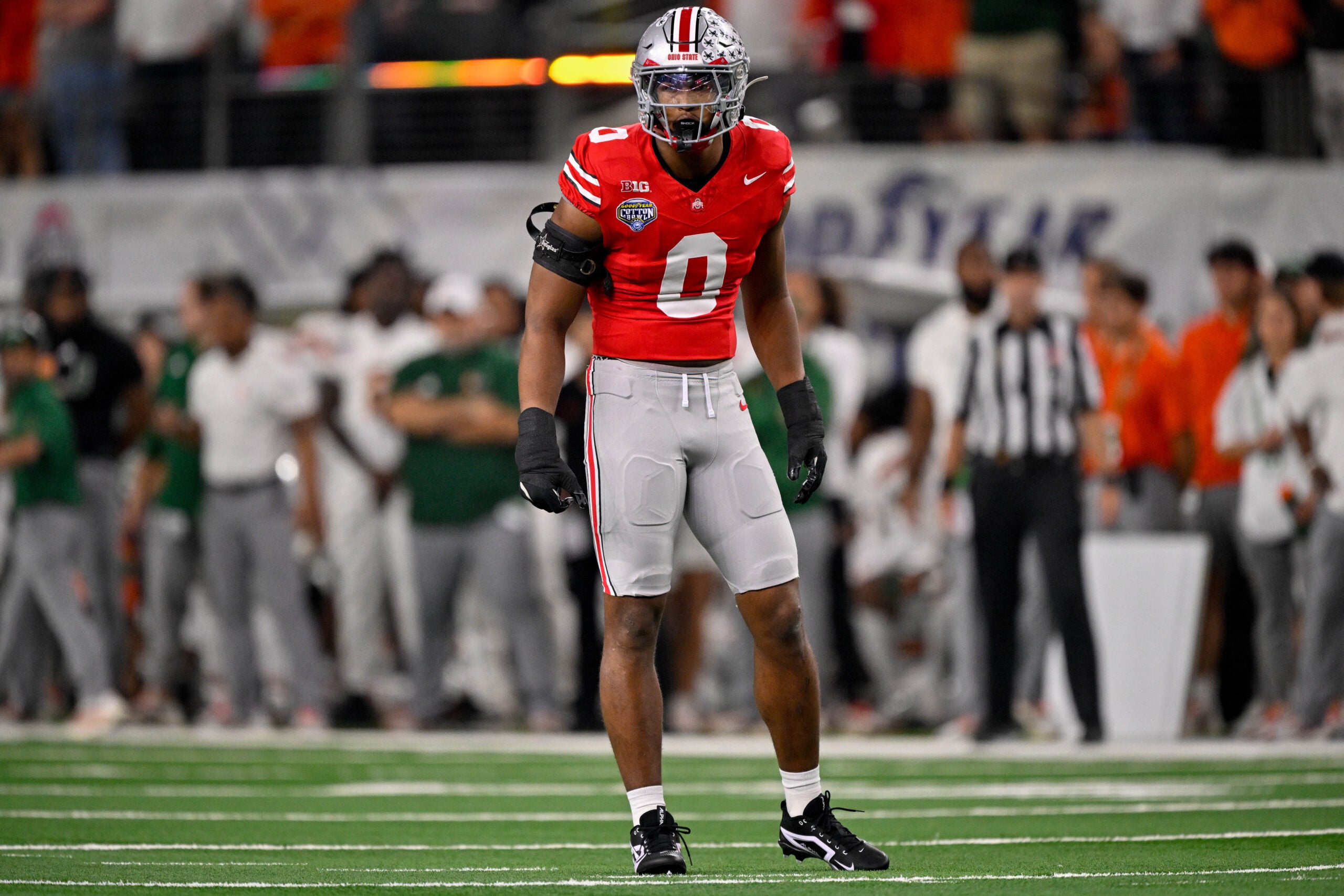 Dec 31, 2025; Arlington, TX, USA; Ohio State Buckeyes linebacker Sonny Styles (0) gets into position during the 2025 Cotton Bowl and quarterfinal game of the College Football Playoff at AT&T Stadium.