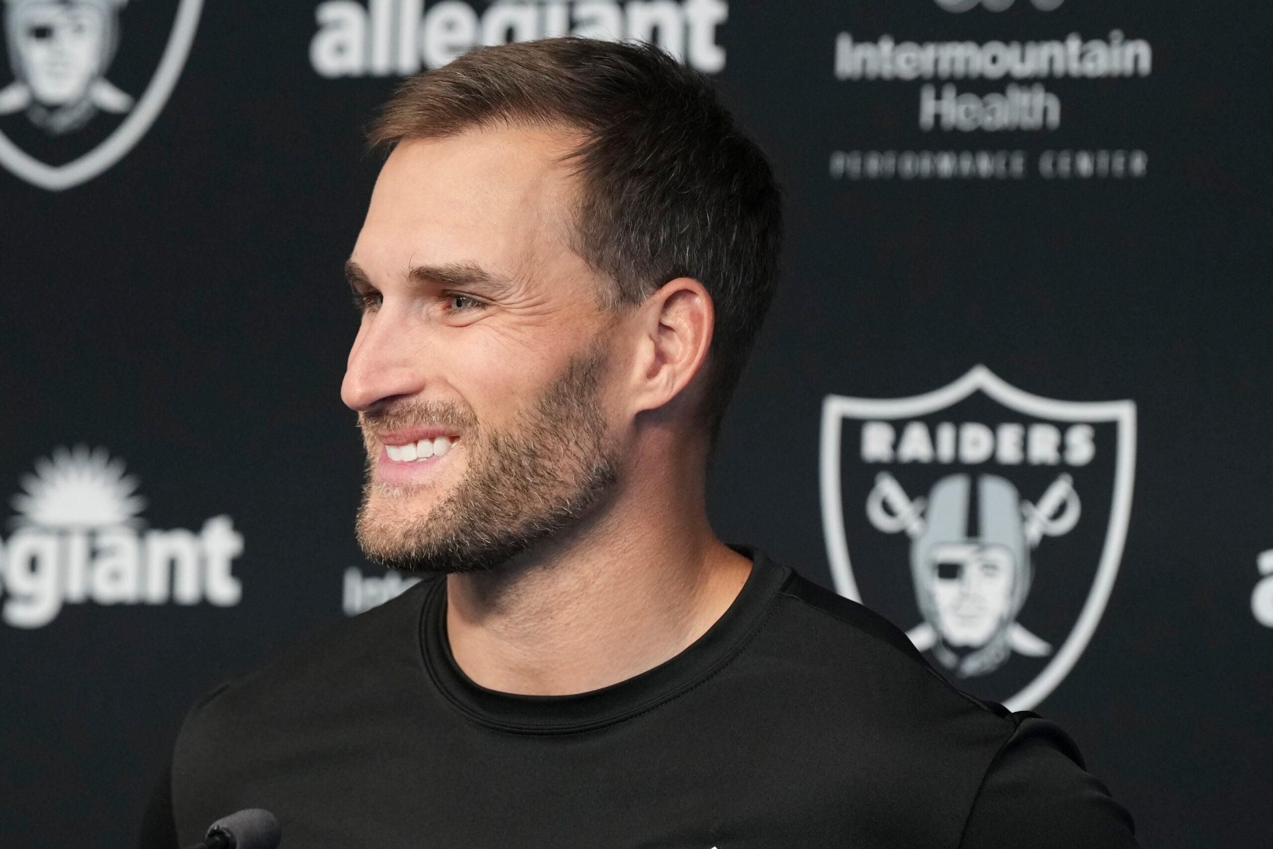 Las Vegas Raiders quarterback Kirk Cousins