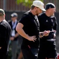 Oklahoma Sooners offensive coordinator Ben Arbuckle