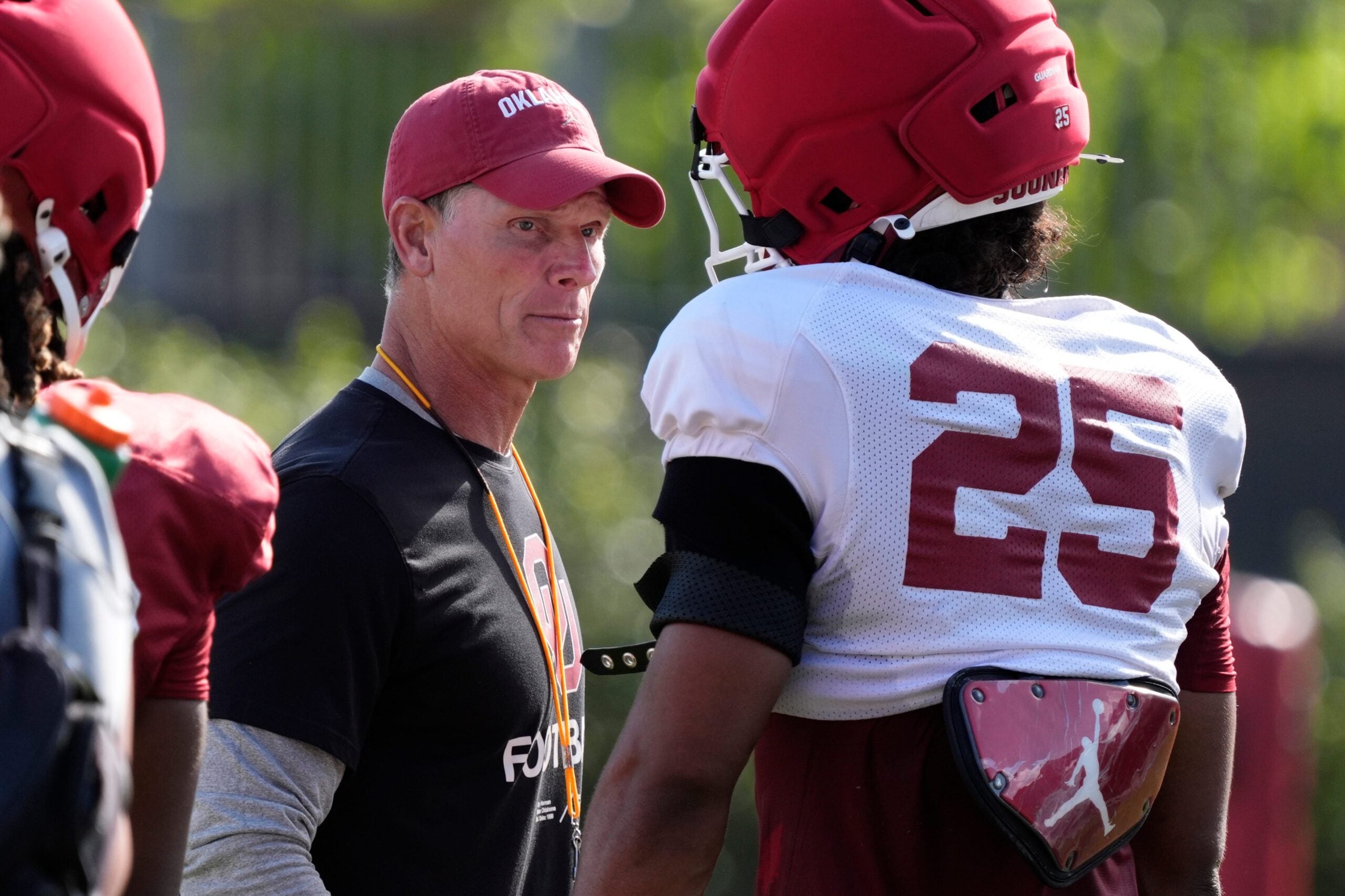 Oklahoma Sooners head coach Brent Venables spring football practice