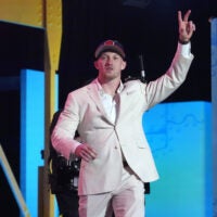 Apr 23, 2026; Pittsburgh, PA, USA; Oregon Ducks defensive back Dillon Thieneman is selected by the Chicago Bears as the number 25 pick during the 2026 NFL Draft at Acrisure Stadium.