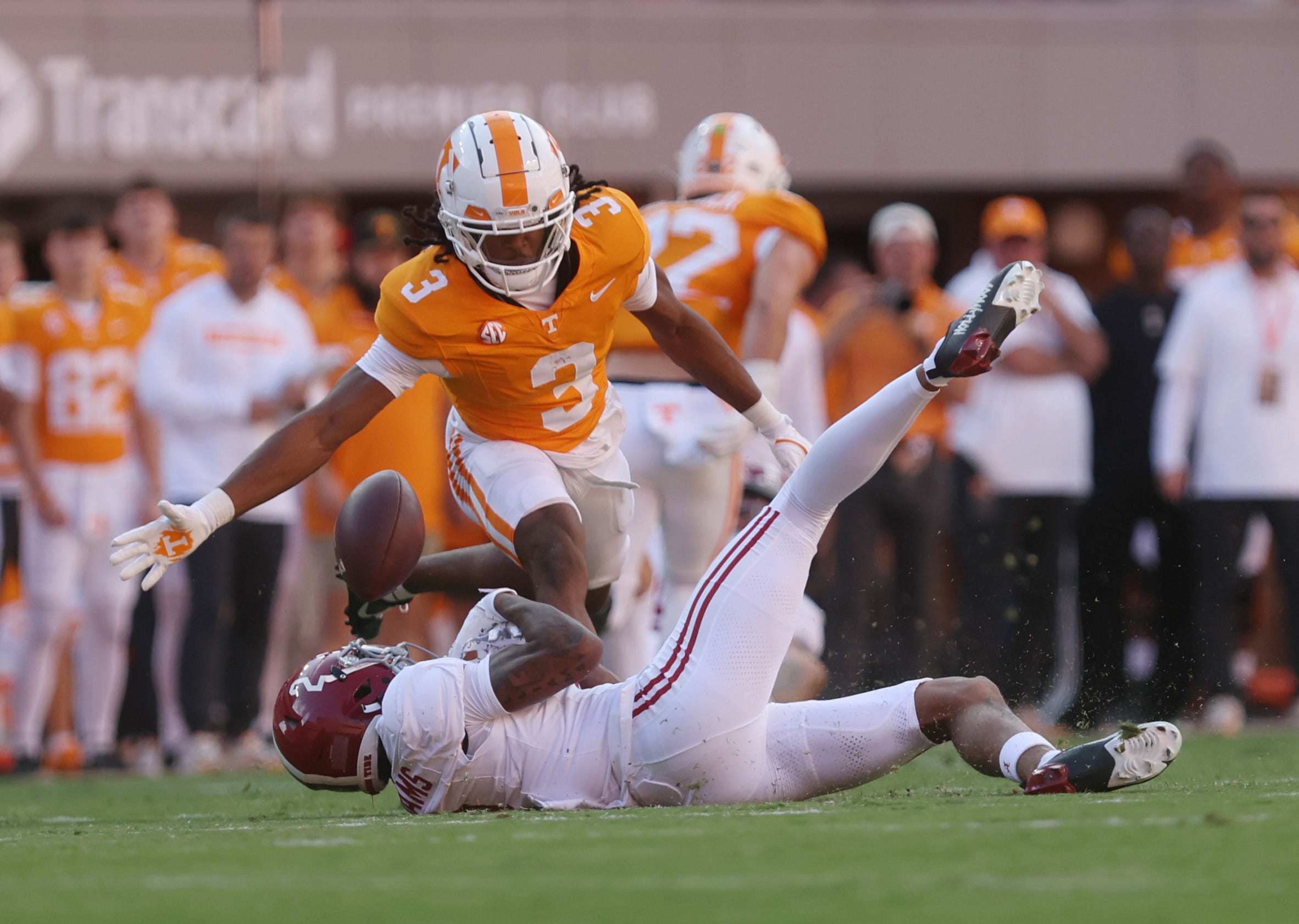 Oct 19, 2024; Knoxville, Tennessee, USA; Alabama Crimson Tide wide receiver Ryan Williams (2) is unable to make a catch while against Tennessee Volunteers defensive back Jermod McCoy (3) during the first quarter at Neyland Stadium.
