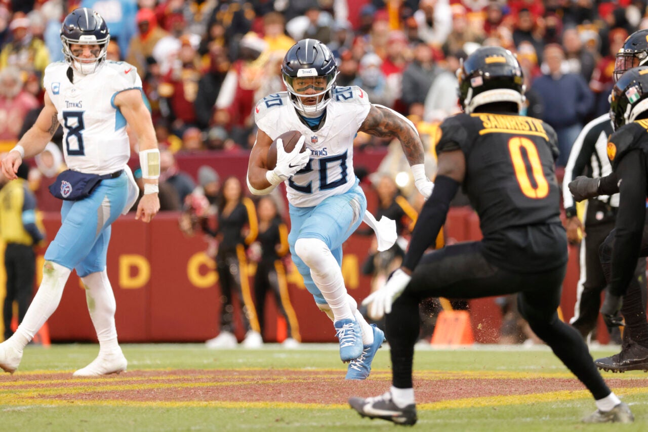 Commanders Game By Game Predictions After The 2026 Schedule Release 2024 12 01T215247Z 2037437371 RTRMADP 3 NFL TENNESSEE TITANS AT WASHINGTON COMMANDERS 1280x854 