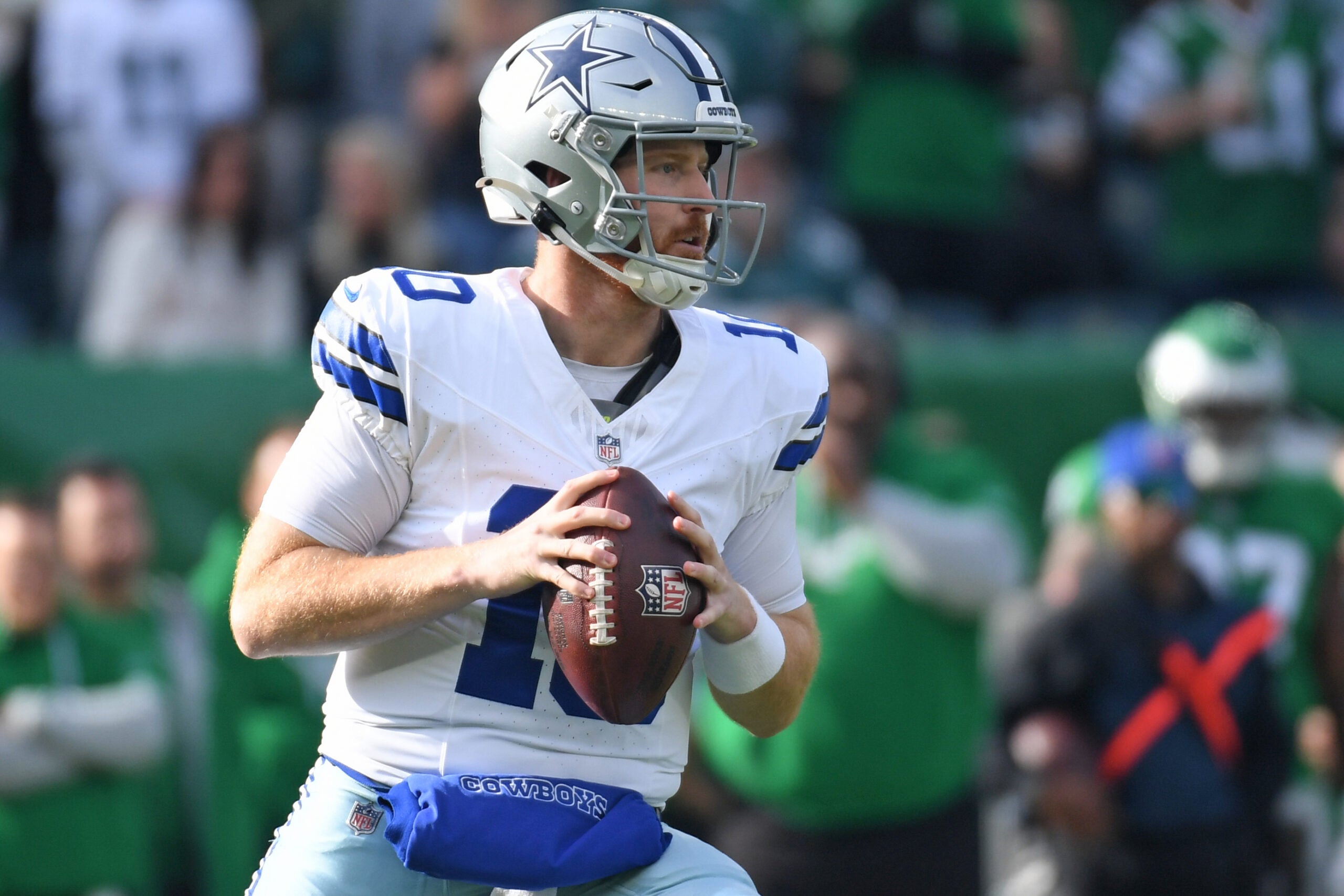 Dec 29, 2024; Philadelphia, Pennsylvania, USA; Dallas Cowboys quarterback Cooper Rush (10) against the Philadelphia Eagles at Lincoln Financial Field.