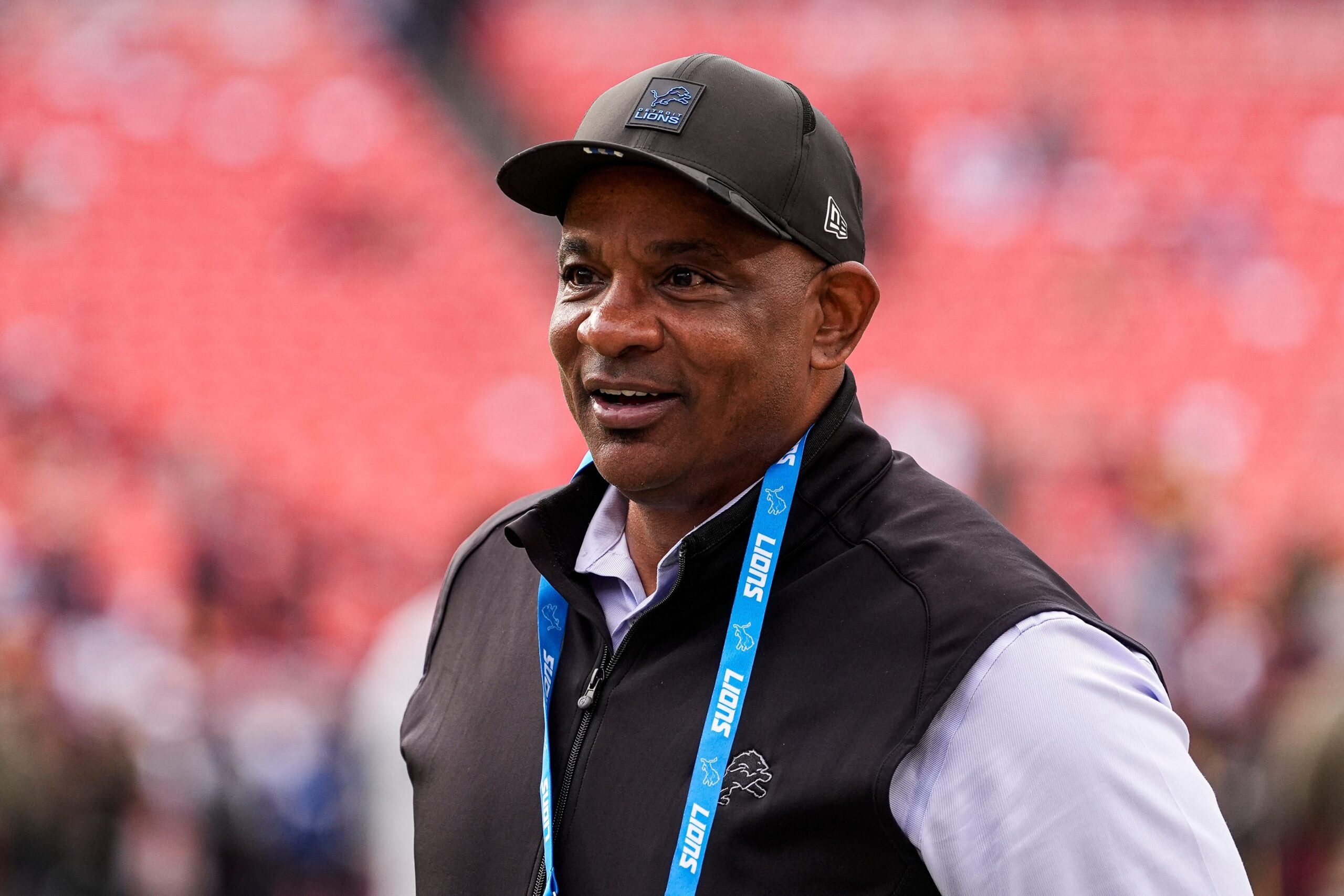 Detroit Lions assistant general manager Ray Agnew watches warmup ahead of the Washington Commanders game at Northwest Stadium in Landover, Md. on Sunday, November 9, 2025.