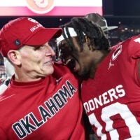 Oklahoma Sooners head coach Brent venables