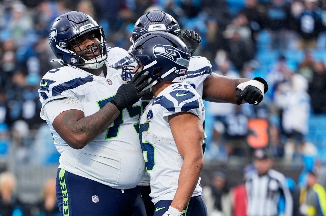 ESPN believes Seahawks G Anthony Bradford is on thin ice.