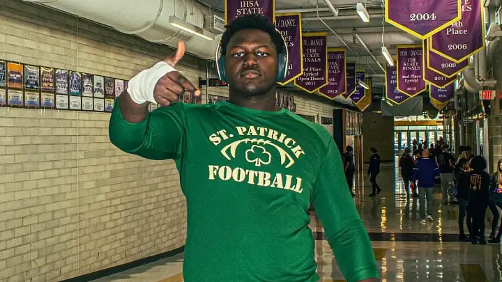 2027 Notre Dame DT target David Folorunsho