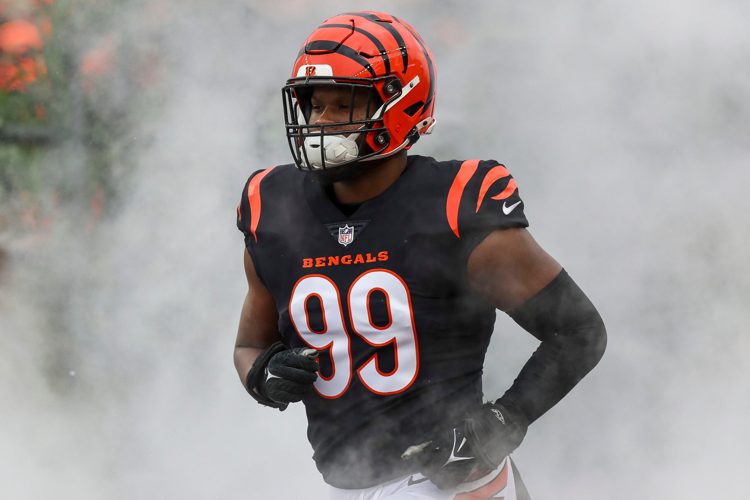 Jan 7, 2024; Cincinnati, Ohio, USA; Cincinnati Bengals defensive end Myles Murphy (99) runs onto the field before the game against the Cleveland Browns at Paycor Stadium.