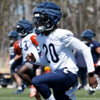 May 9, 2025; Lake Forest, IL, USA; Chicago Bears defensive back Zah Frazier (20) warms up during the Rookie Minicamp at Halas Hall.