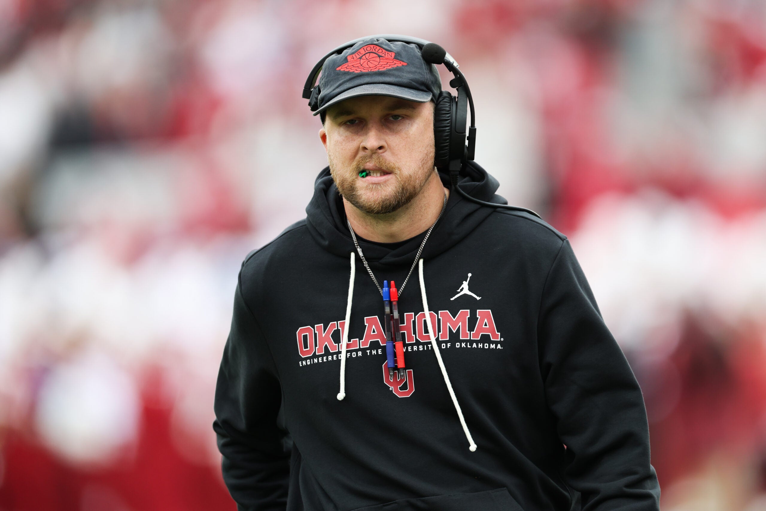 Oklahoma Sooners offensive coordinator Ben Arbuckle 2027 recruiting class running back