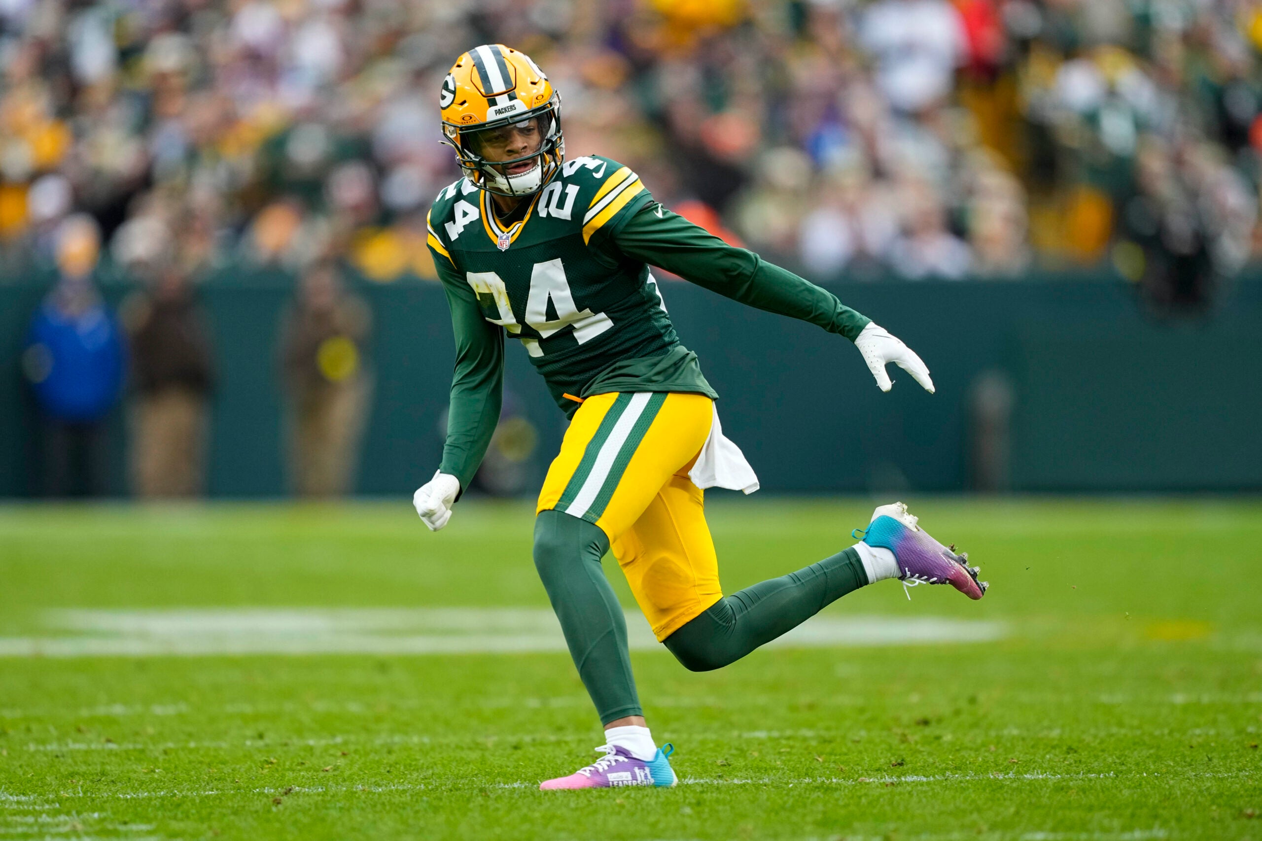 Nov 23, 2025; Green Bay, Wisconsin, USA; Green Bay Packers cornerback Carrington Valentine (24) during the game against the Minnesota Vikings at Lambeau Field.