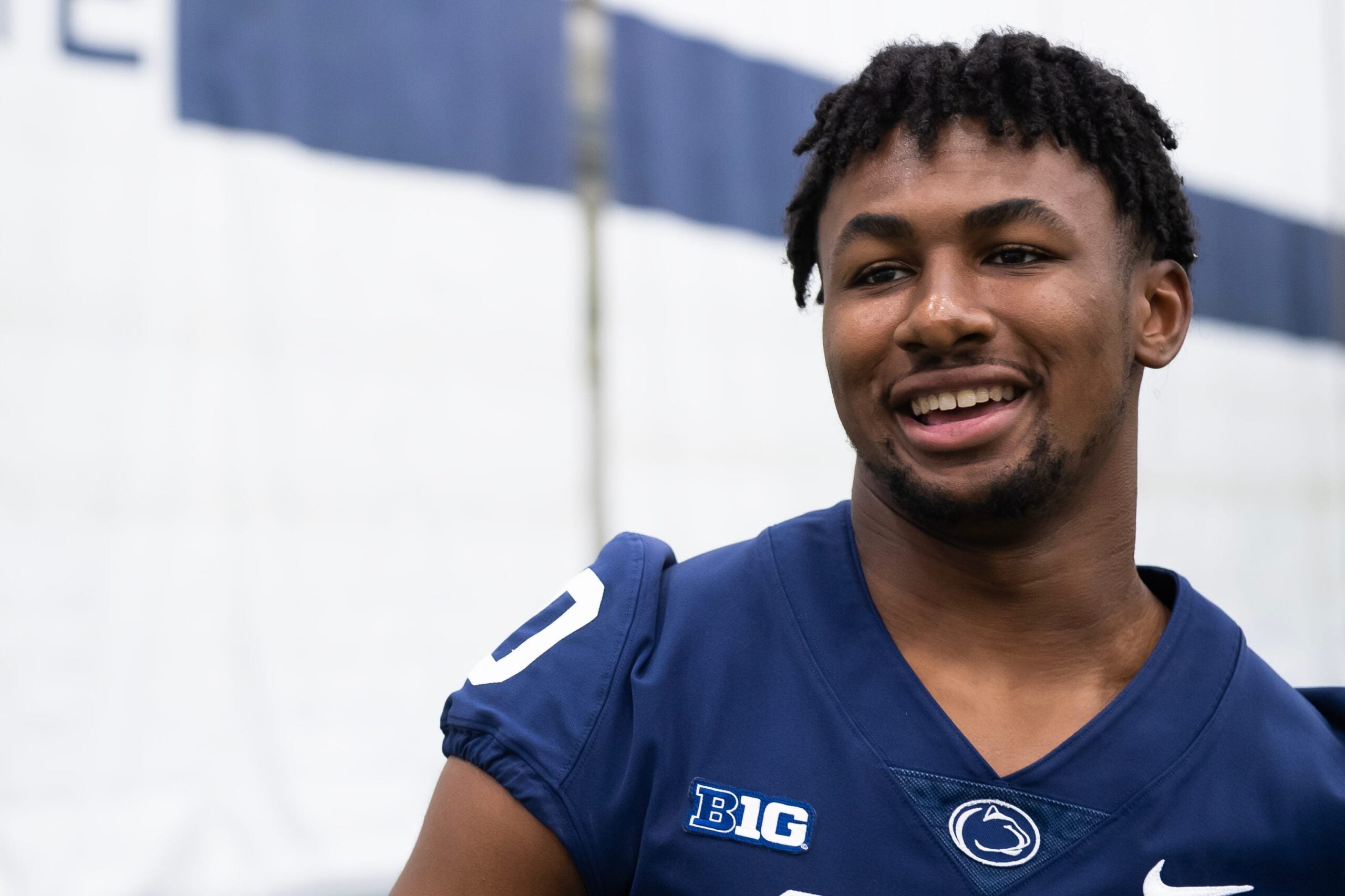 Tennessee Titans Nick Singleton jones fracture injury update NFL Draft