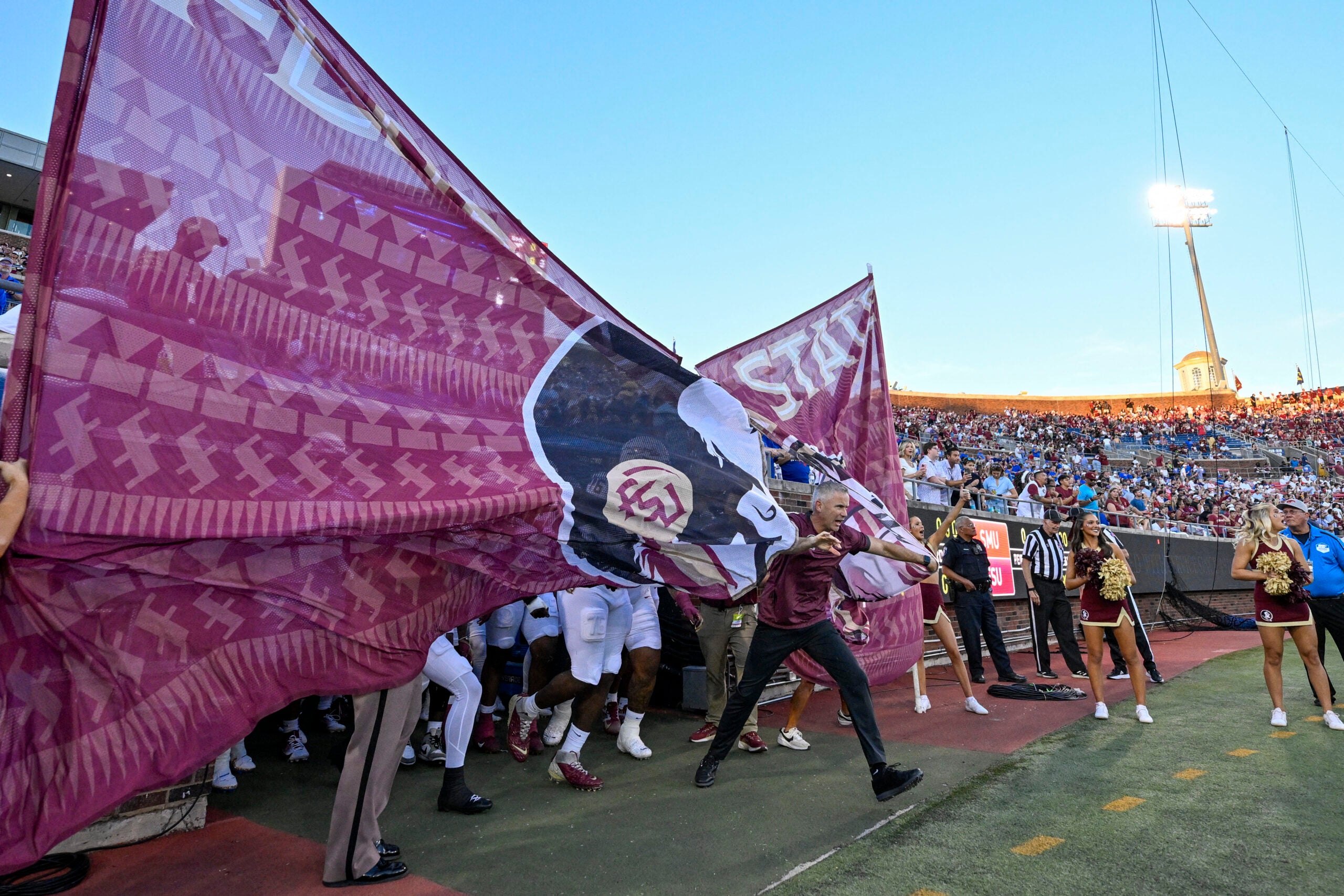 Florida State Seminoles head coach Mike Norvell
