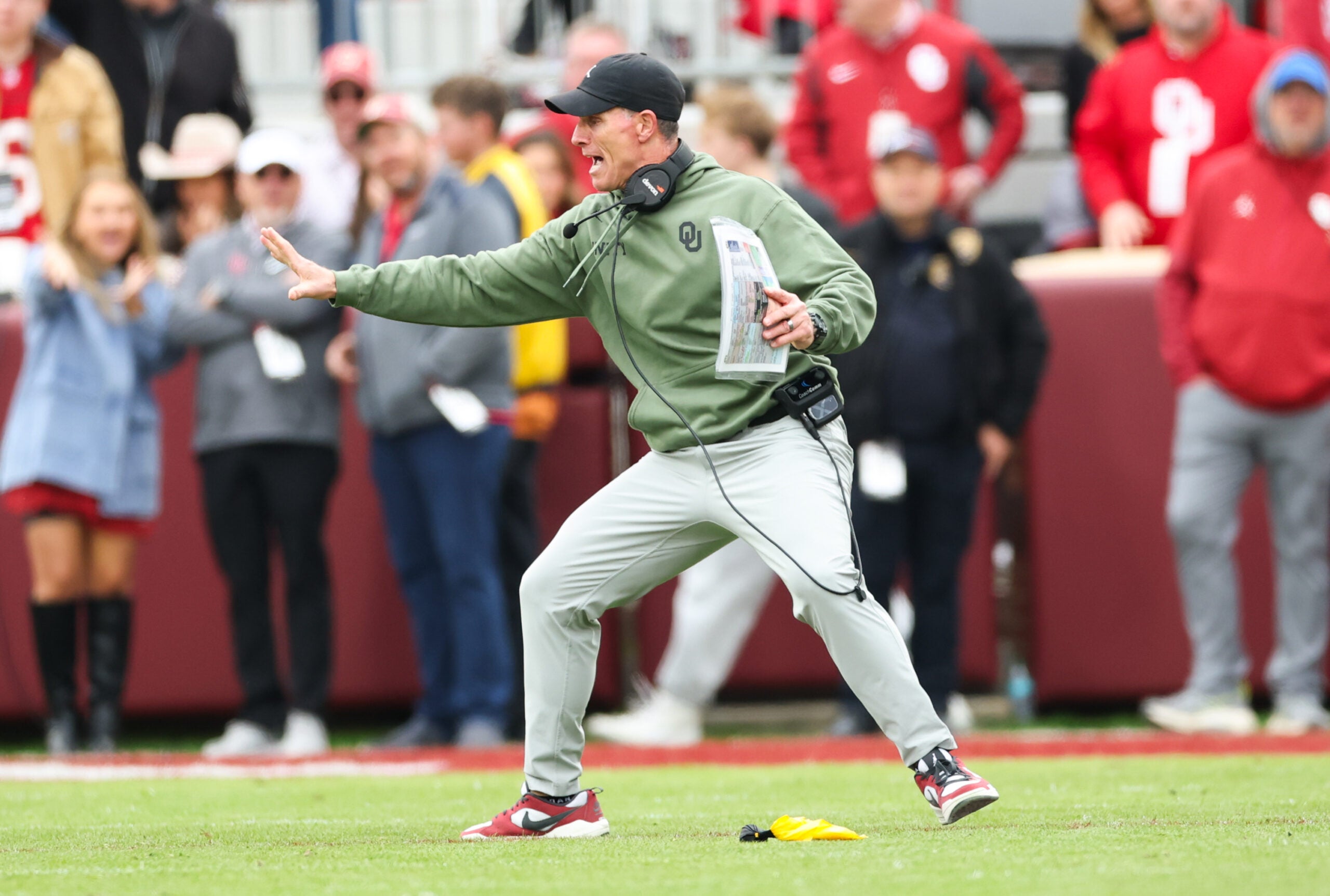 Oklahoma Sooners head coach Brent Venables Bode Sparrow
