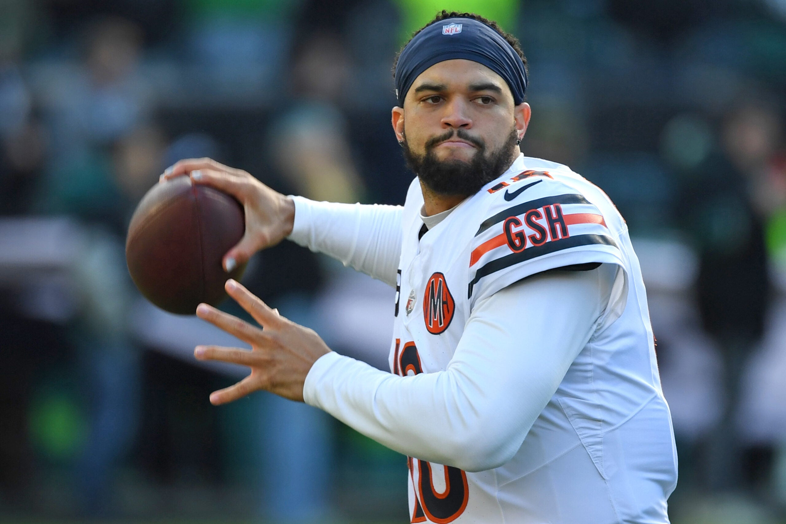 Nov 28, 2025; Philadelphia, Pennsylvania, USA; Chicago Bears quarterback Caleb Williams (18) against the Philadelphia Eagles at Lincoln Financial Field.