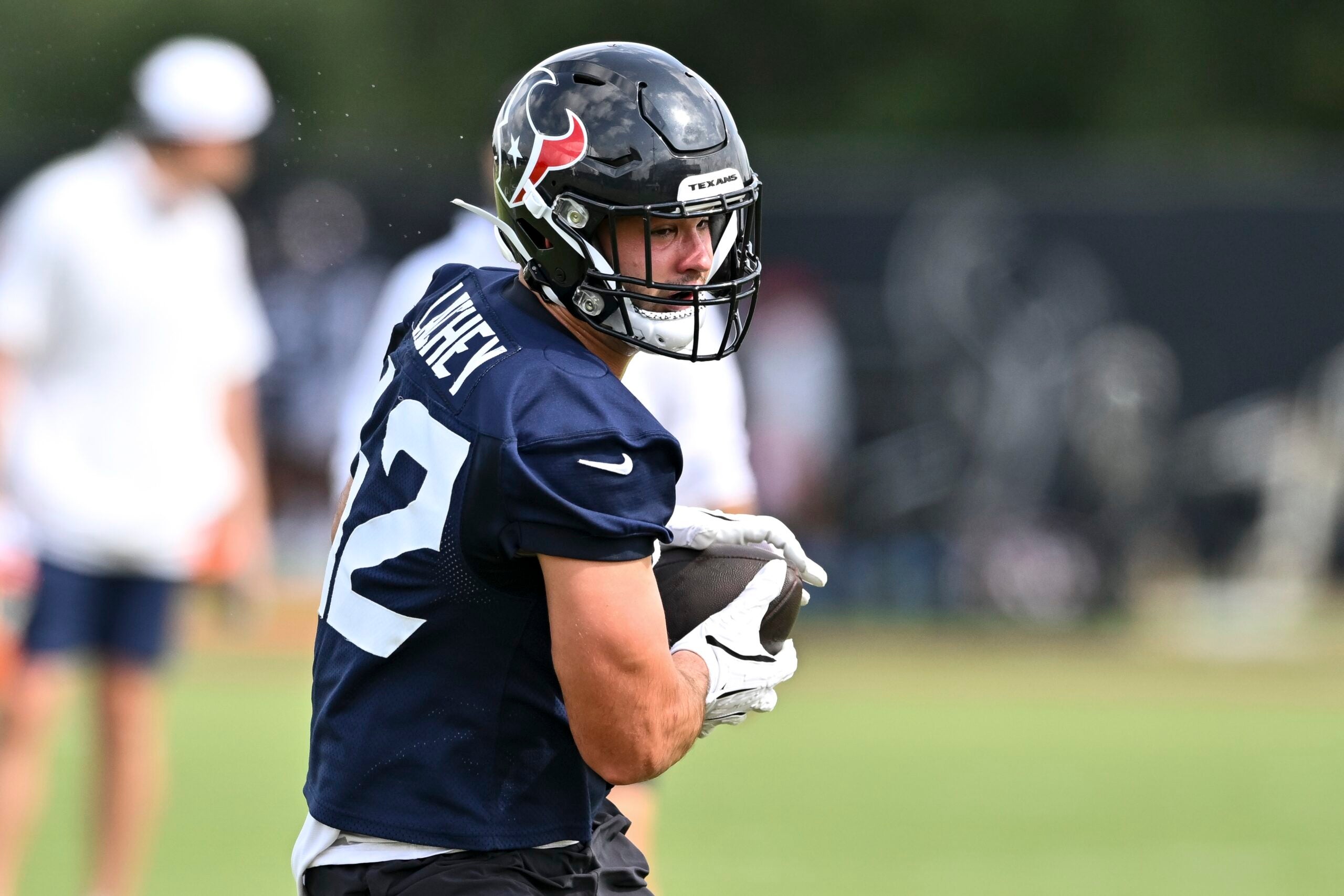 Jun 10, 2025; Houston, TX, USA; Houston Texans tight end Luke Lachey (42) participates in a drill during an NFL football minicamp at NRG Stadium.
