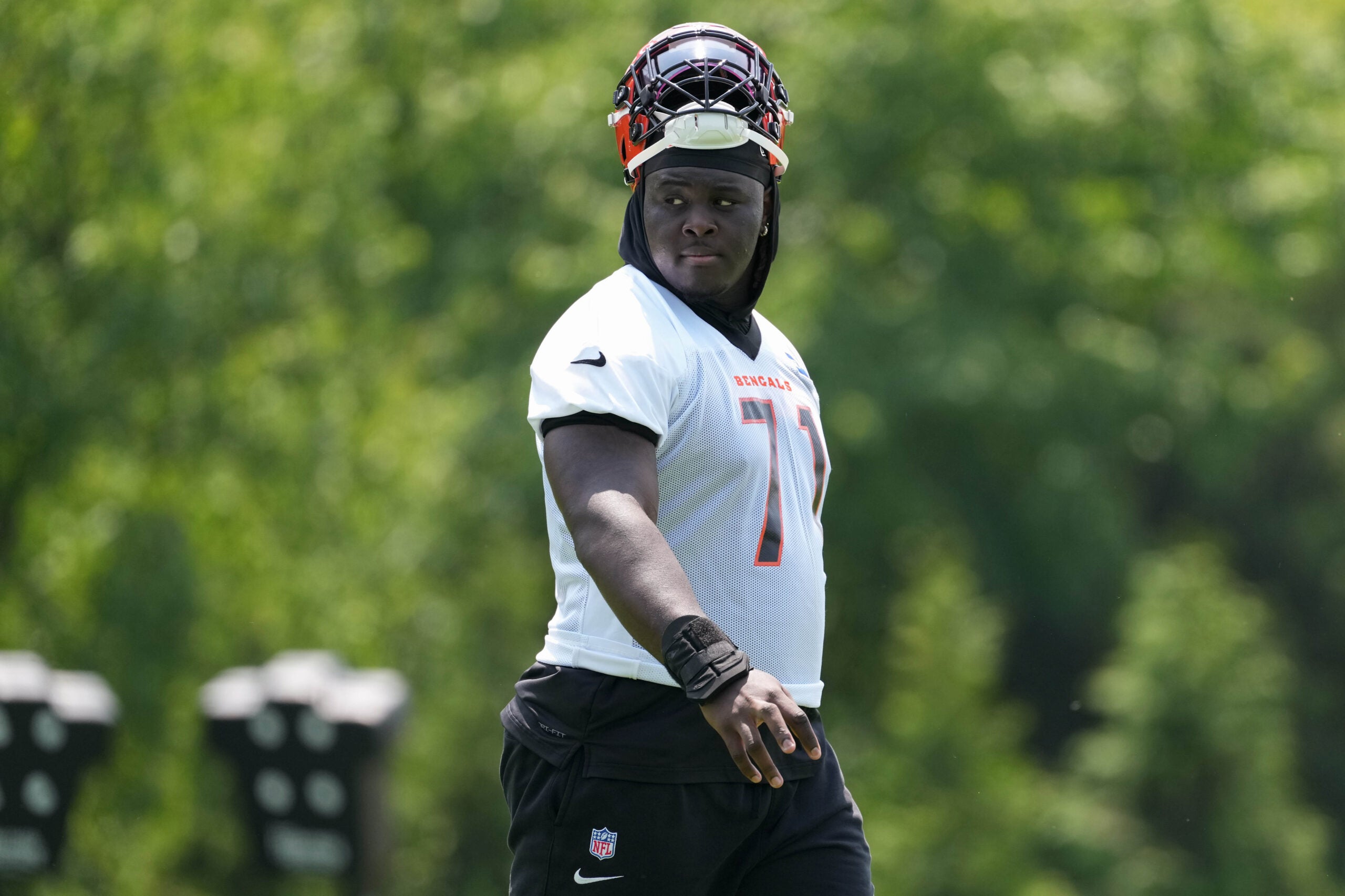 Cincinnati Bengals right tackle Amarius Mims no longer has Myles Garrett to worry about