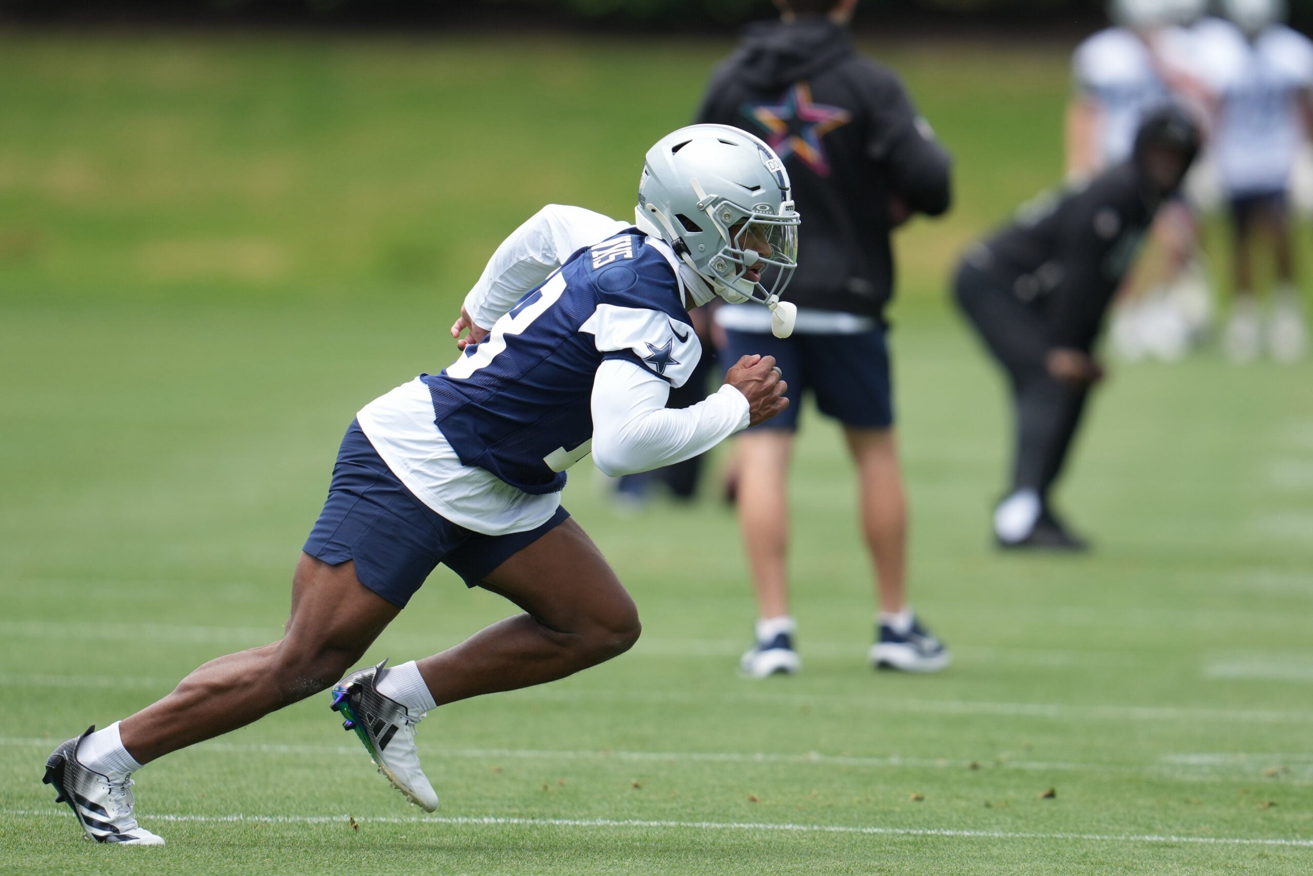 May 1, 2026; Frisco, TX, USA; Dallas Cowboys safety Caleb Downs (18) goes through a drill during practice at the Ford Center at the Star Training Facility in Frisco, Texas.