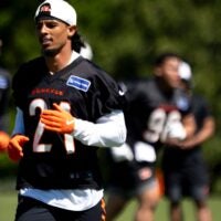 Cincinnati Bengals cornerback Bralyn Lux