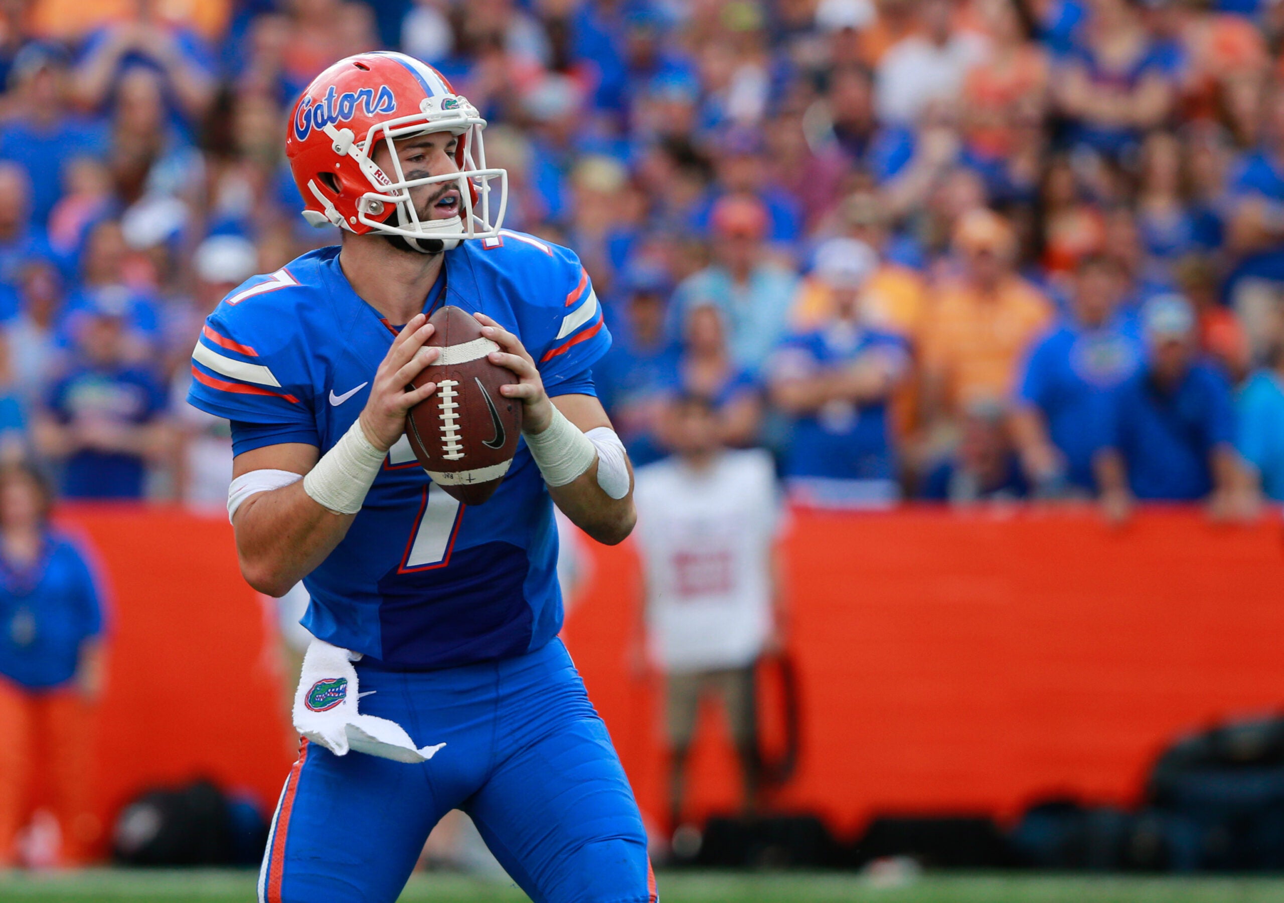 Sep 26, 2015; Gainesville, FL, USA; Florida Gators quarterback Will Grier (7) drops back during the second half at Ben Hill Griffin Stadium. Florida Gators defeated the Tennessee Volunteers 28-27.