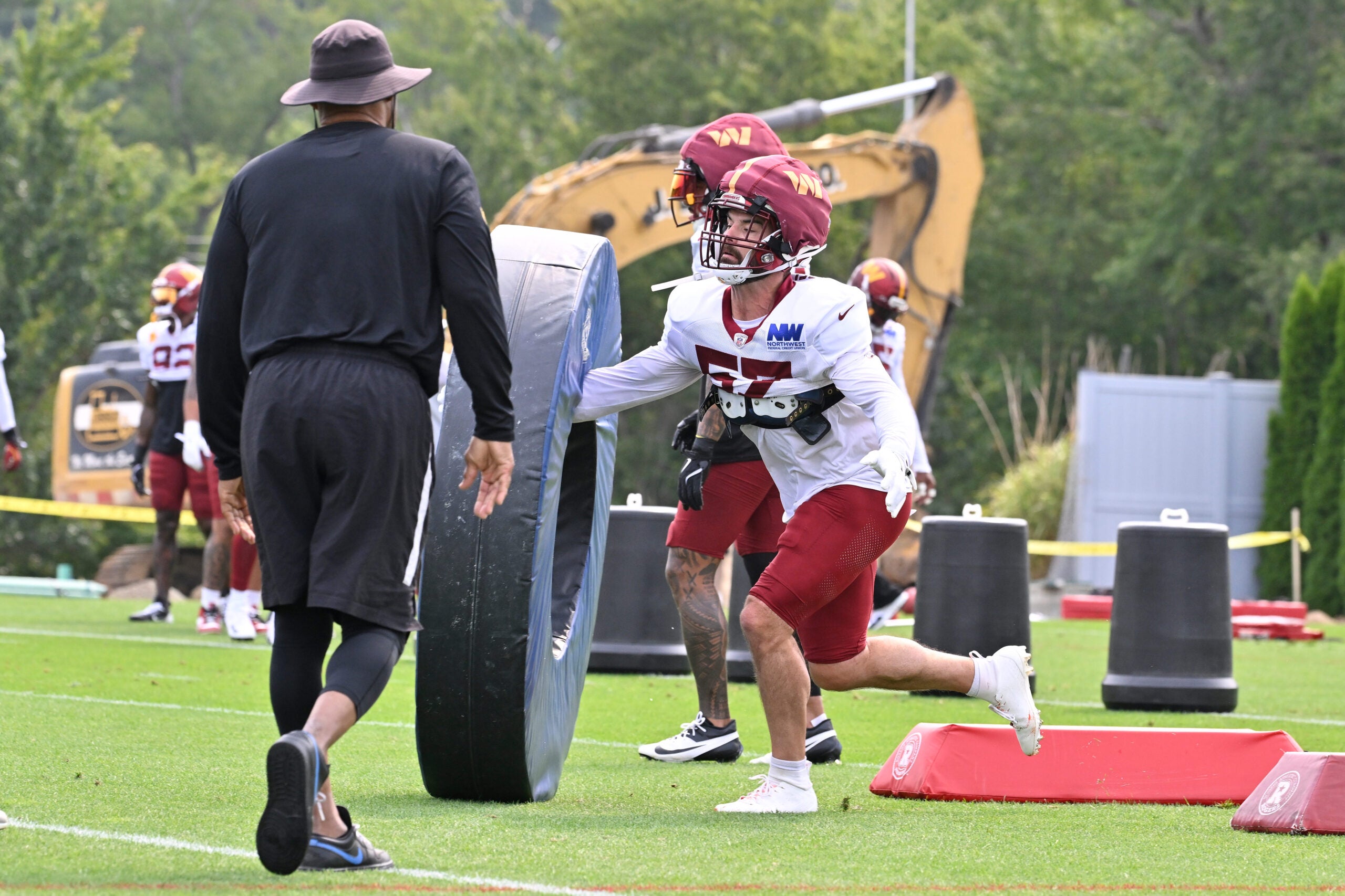 Commanders special teams ace Nick Bellore retired before training camp.