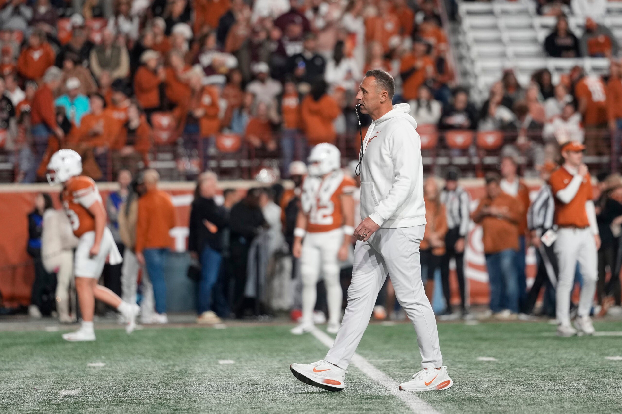 Texas Longhorns head coach Steve Sarkisian 2027 recruiting class Ismael Camara