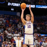 Mar 22, 2026; Tampa, FL, USA; Florida Gators forward Thomas Haugh (10) shoots the ball against the Iowa Hawkeyes in the second half during a second round game of the men's 2026 NCAA Tournament at Benchmark International Arena.