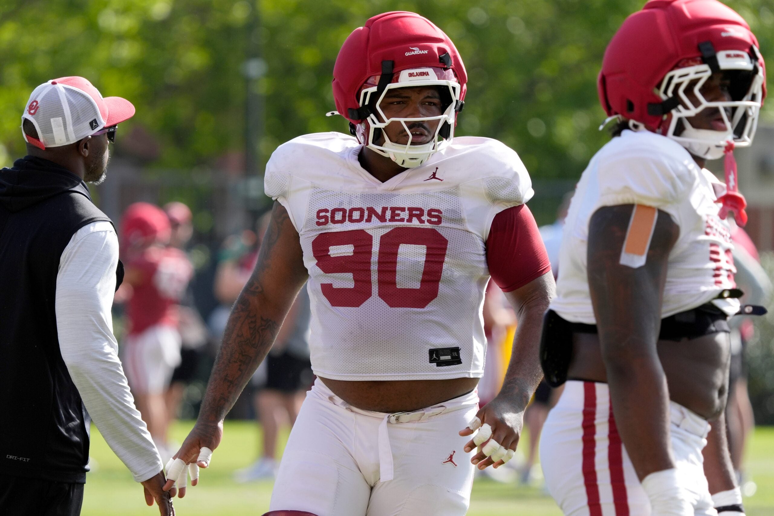 Oklahoma Sooners defensive line Trent Wilson
