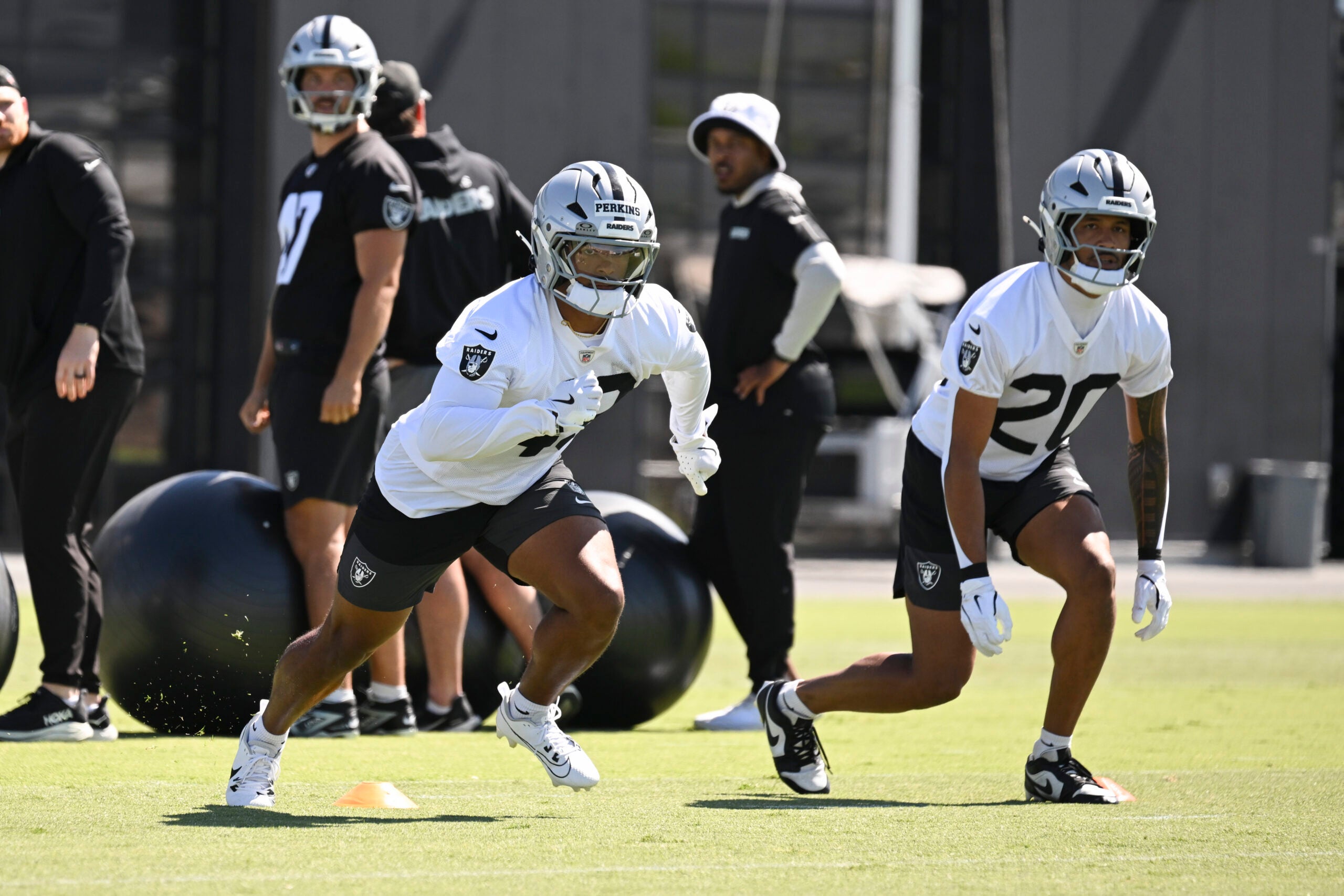 Las Vegas Raiders free safety Treydan Stukes Dalton Johnson Isaiah pola-mao training camp position battle 2026