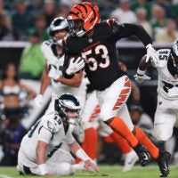 linebacker Joe Giles-Harris