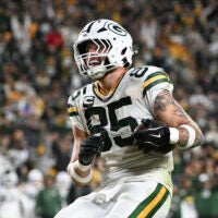 Oct 26, 2025; Pittsburgh, Pennsylvania, USA; Green Bay Packers tight end Tucker Kraft (85) celebrates his touchdown against the Pittsburgh Steelers during the fourth quarter at Acrisure Stadium.