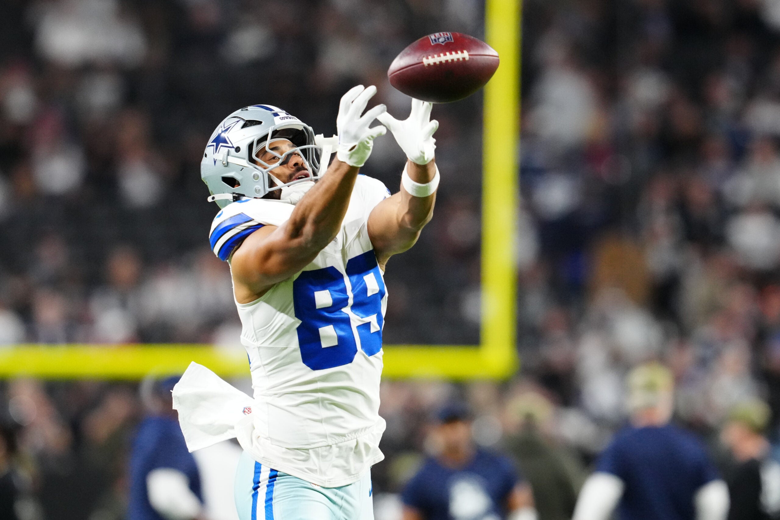 Nov 17, 2025; Paradise, Nevada, USA; Dallas Cowboys tight end Brevyn Spann-Ford (89) warms up prior to a game against the Las Vegas Raiders at Allegiant Stadium.