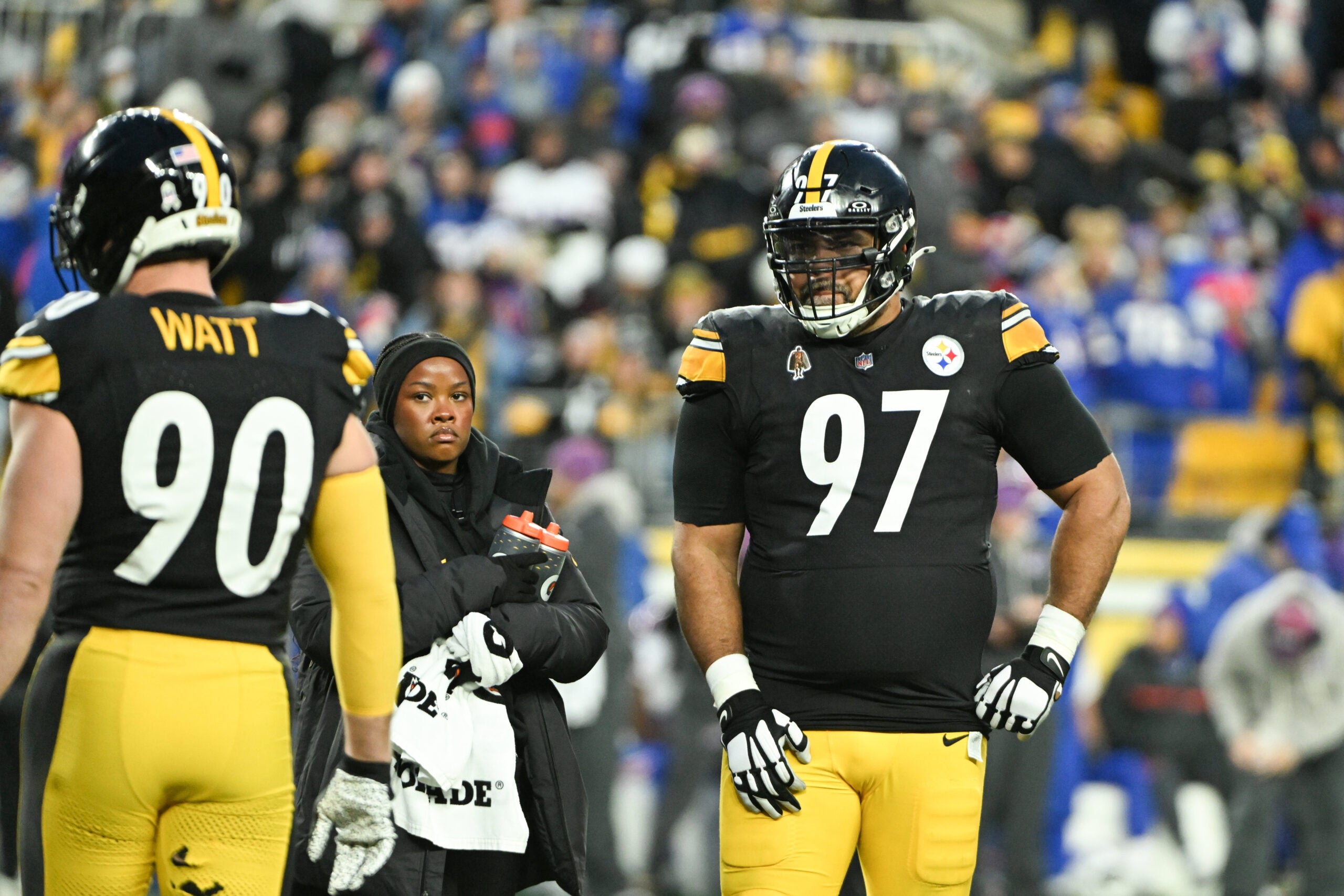 Nov 30, 2025; Pittsburgh, Pennsylvania, USA; Pittsburgh Steelers defensive tackle Cameron Heyward (97) looks on during the first quarter against the Buffalo Bills at Acrisure Stadium.
