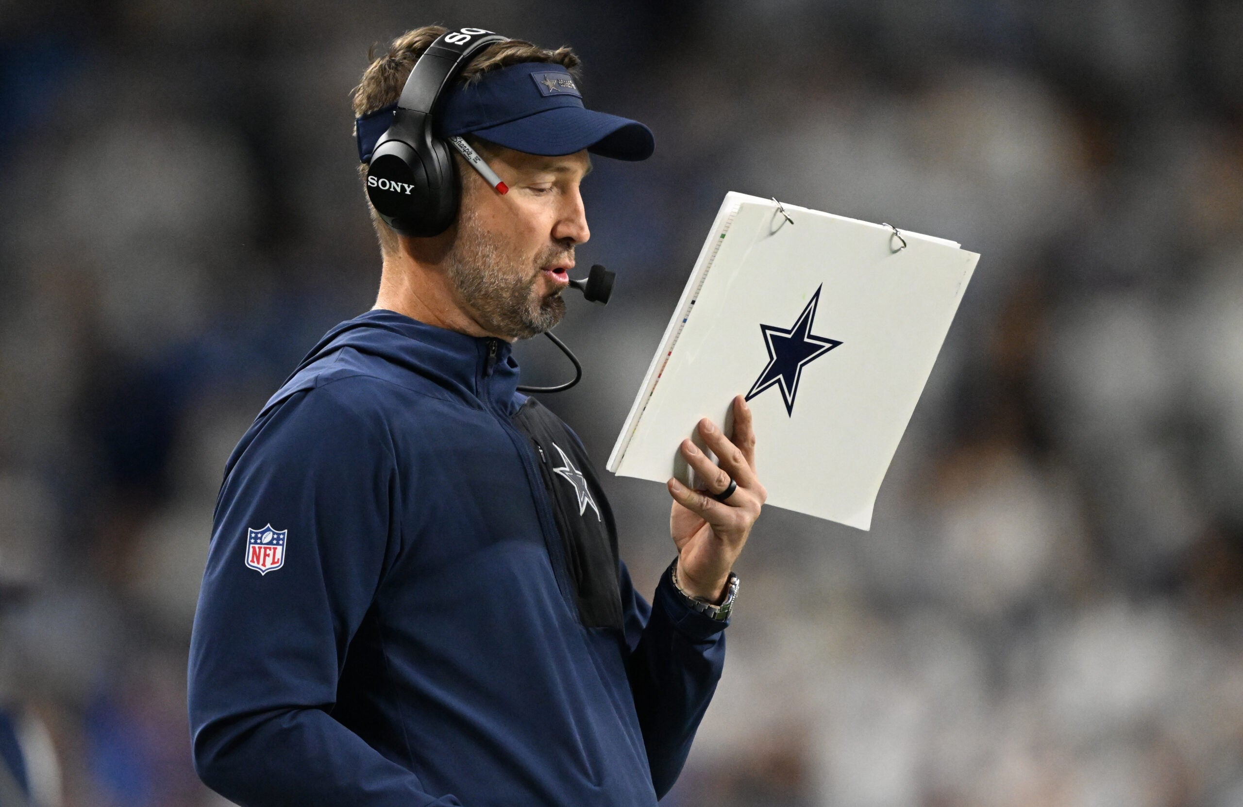 Dec 4, 2025; Detroit, Michigan, USA; Dallas Cowboys head coach Brian Schottenheimer during the second half against the Detroit Lions at Ford Field.