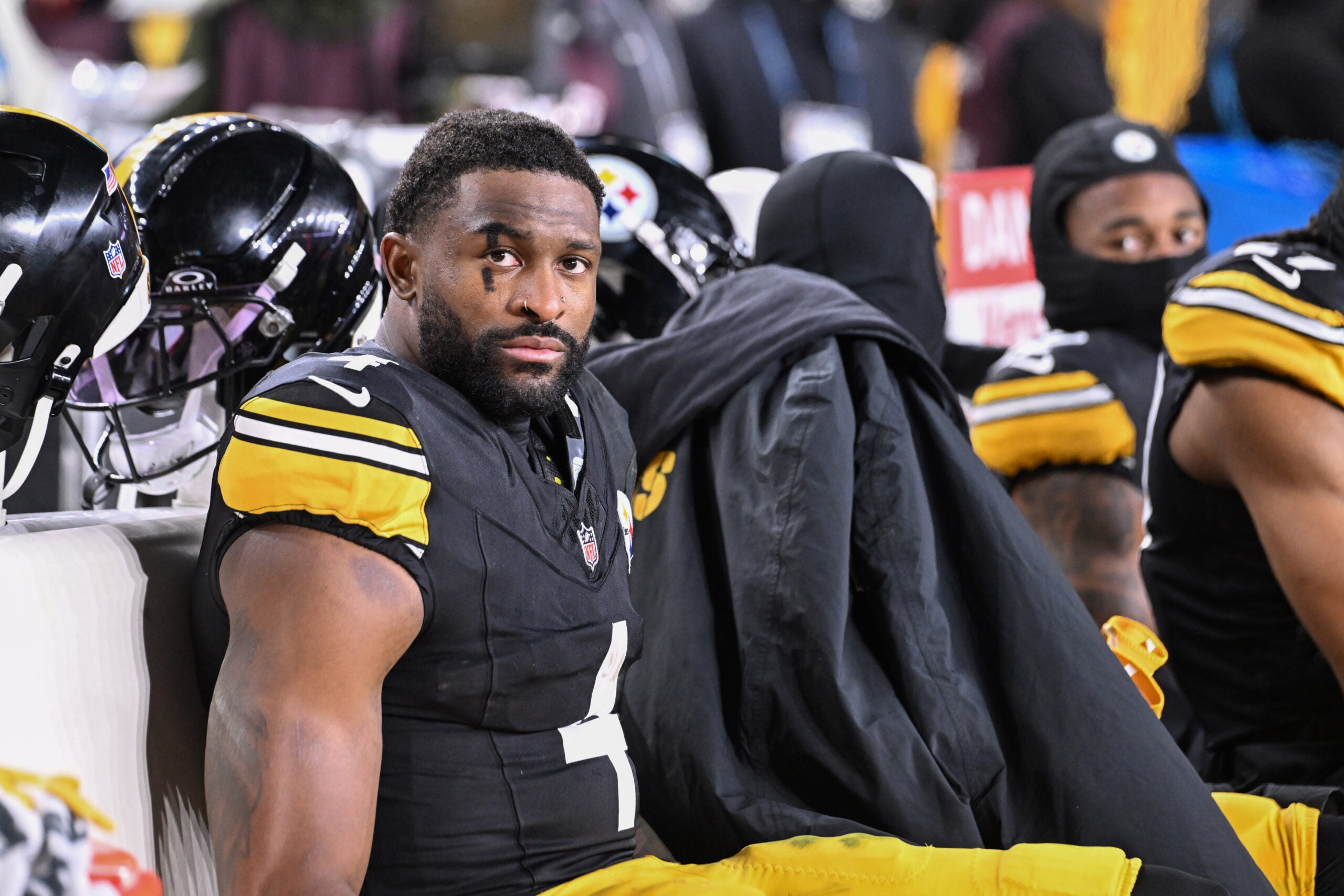 Jan 12, 2026; Pittsburgh, PA, USA; Pittsburgh Steelers wide receiver Dk Metcalf (4) sits on the bench in the fourth quarter of an AFC Wild Card Round loss to the Houston Texans at Acrisure Stadium.