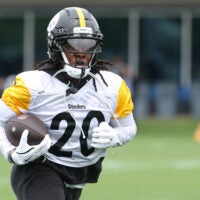 Jun 9, 2026; Pittsburgh, PA, USA; Pittsburgh Steelers running back Kaleb Johnson (20) participates in drills during Minicamp at UPMC Rooney Sports Complex.