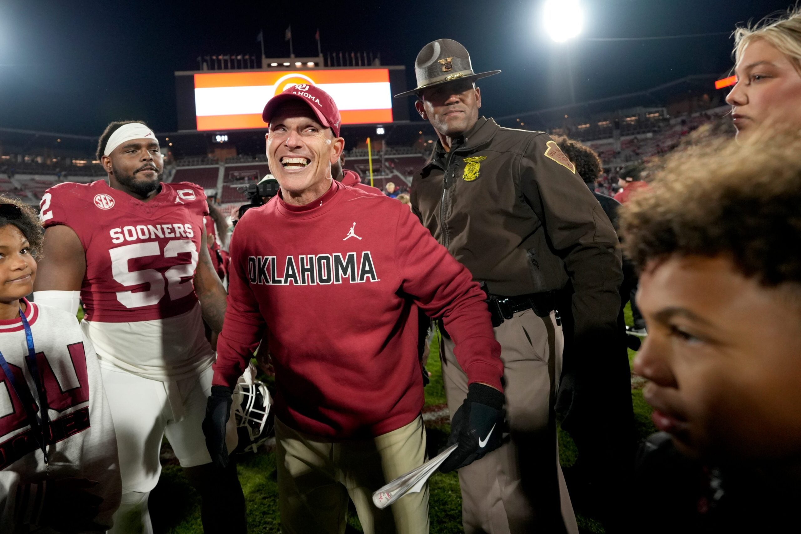 Oklahoma coach Brent Venables celebrates after a college football game between the University of Oklahoma Sooners (OU) and the