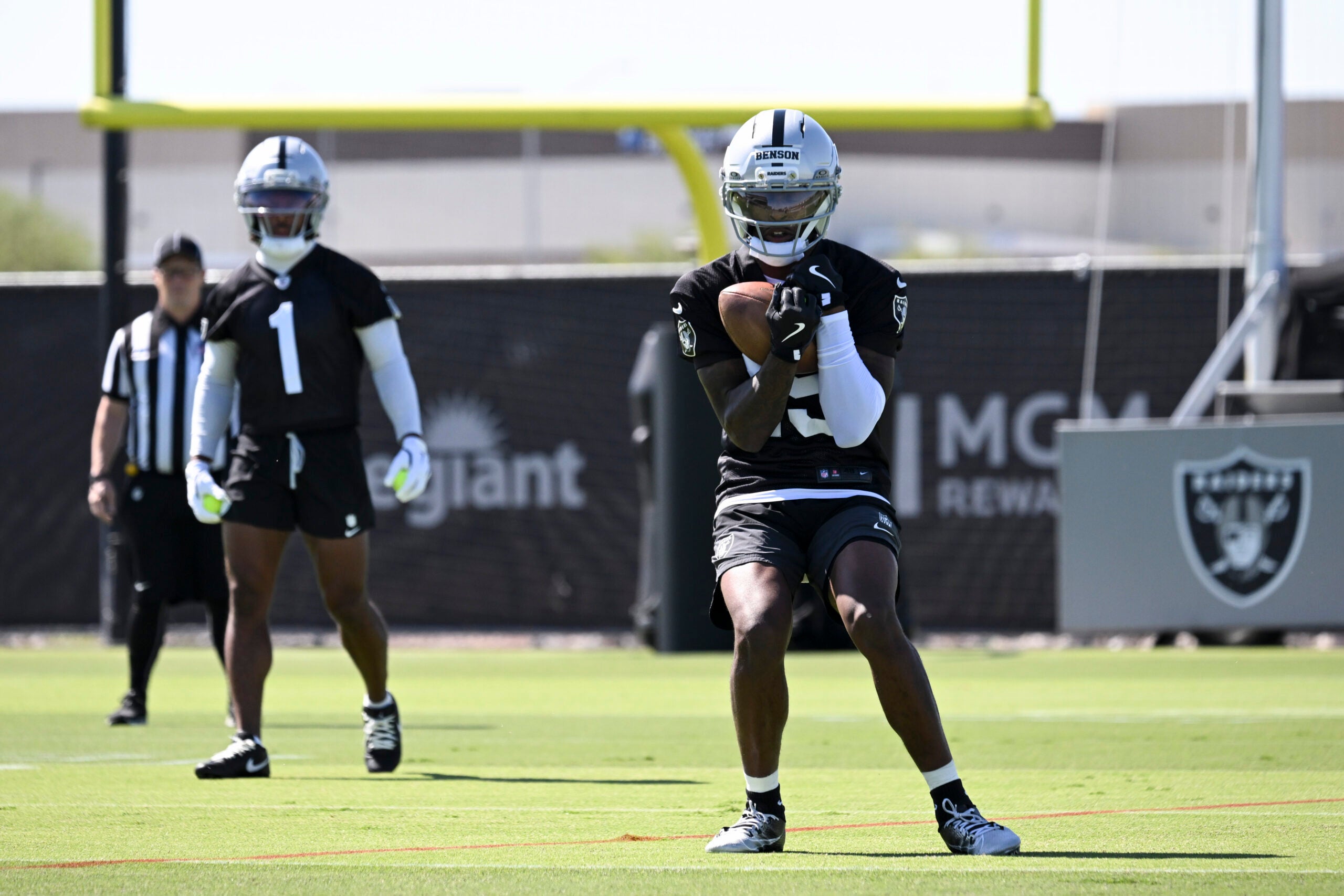 Las Vegas Raiders rookie Malik Benson training camp