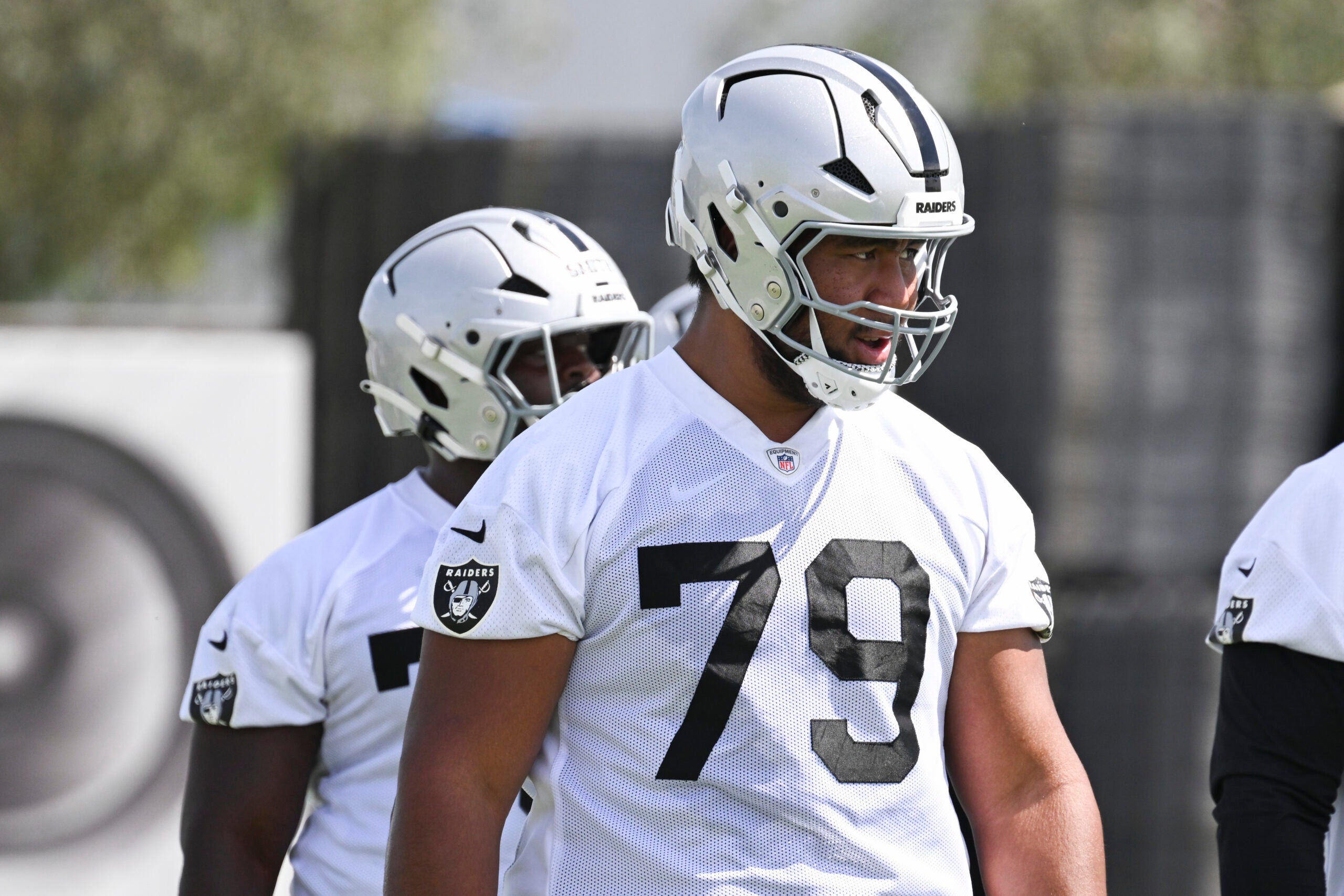 Las Vegas Raiders defensive tackle Laki Tasi