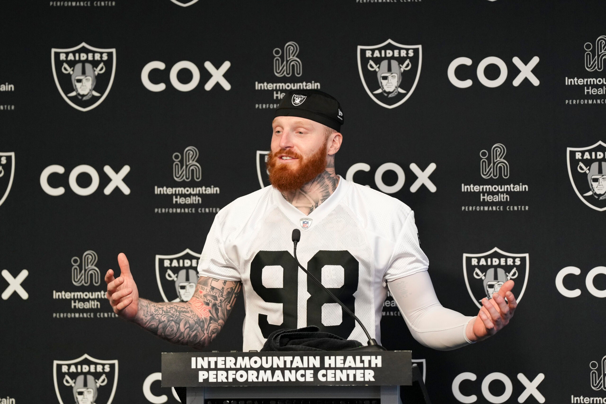 Las Vegas Raiders defensive end Maxx Crosby