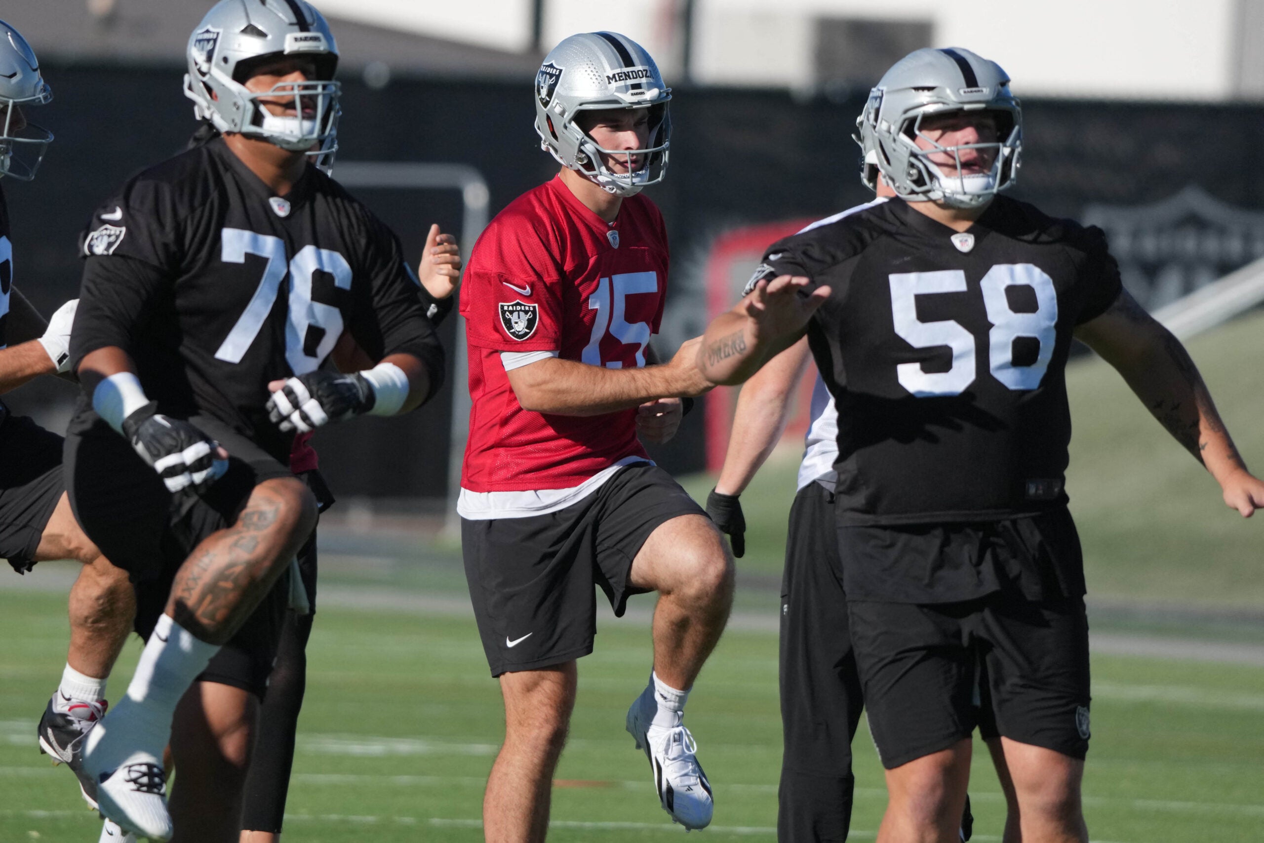 Las Vegas Raiders right guard Jackson Powers-Johnson Caleb Rogers