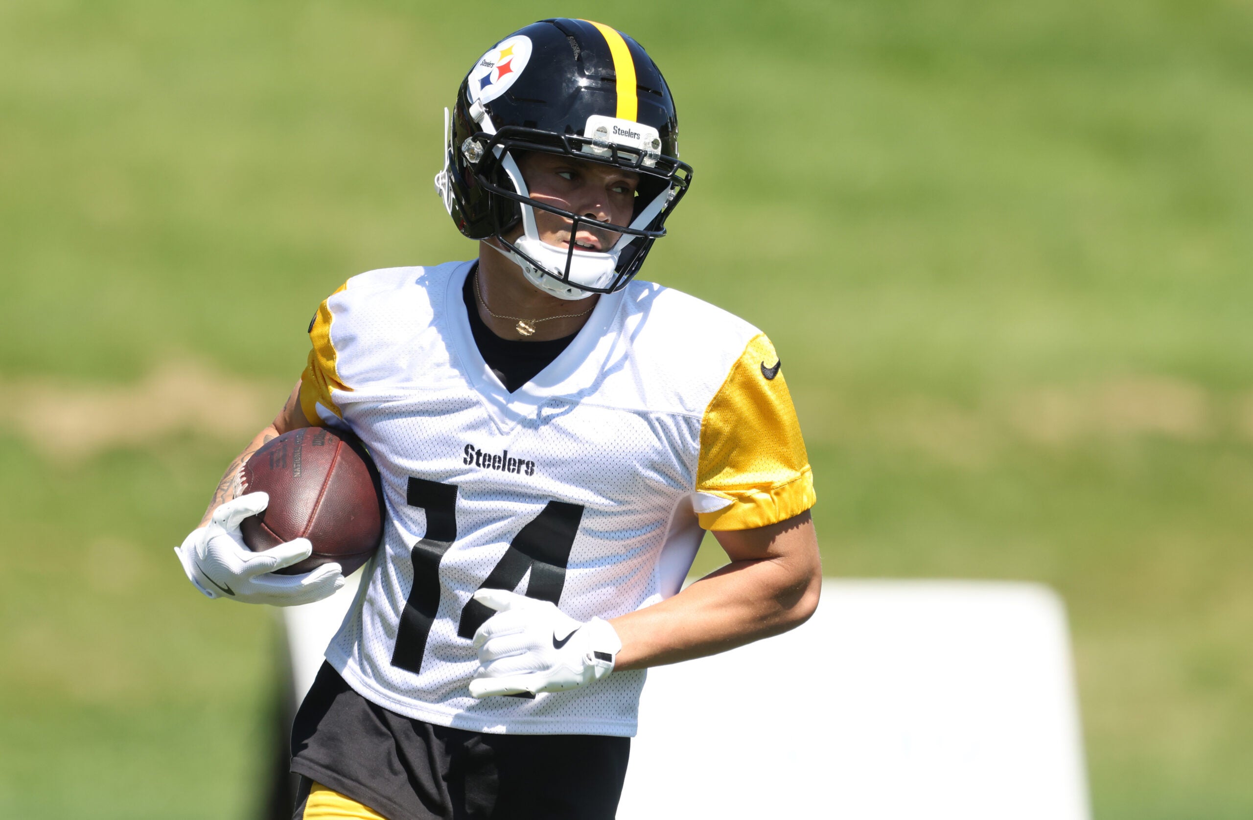 Jul 30, 2026; Latrobe, PA, USA; Pittsburgh Steelers Roman Wilson (14) participates in training camp drills at Saint Vincent College.