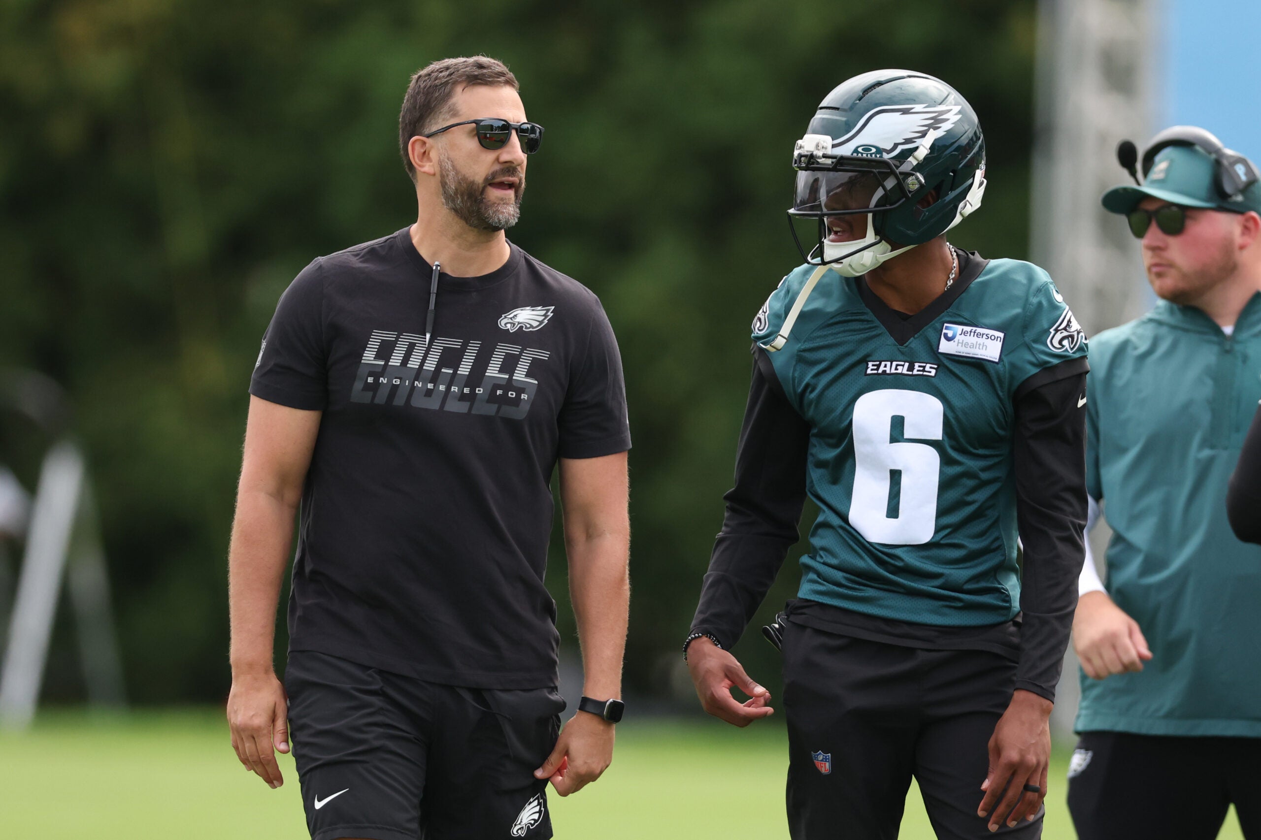 Jul 30, 2026; Philadelphia, PA, USA; Philadelphia Eagles head coach Nick Sirianni talks with wide receiver DeVonta Smith (6) during training camp at Jefferson Health Training Complex.